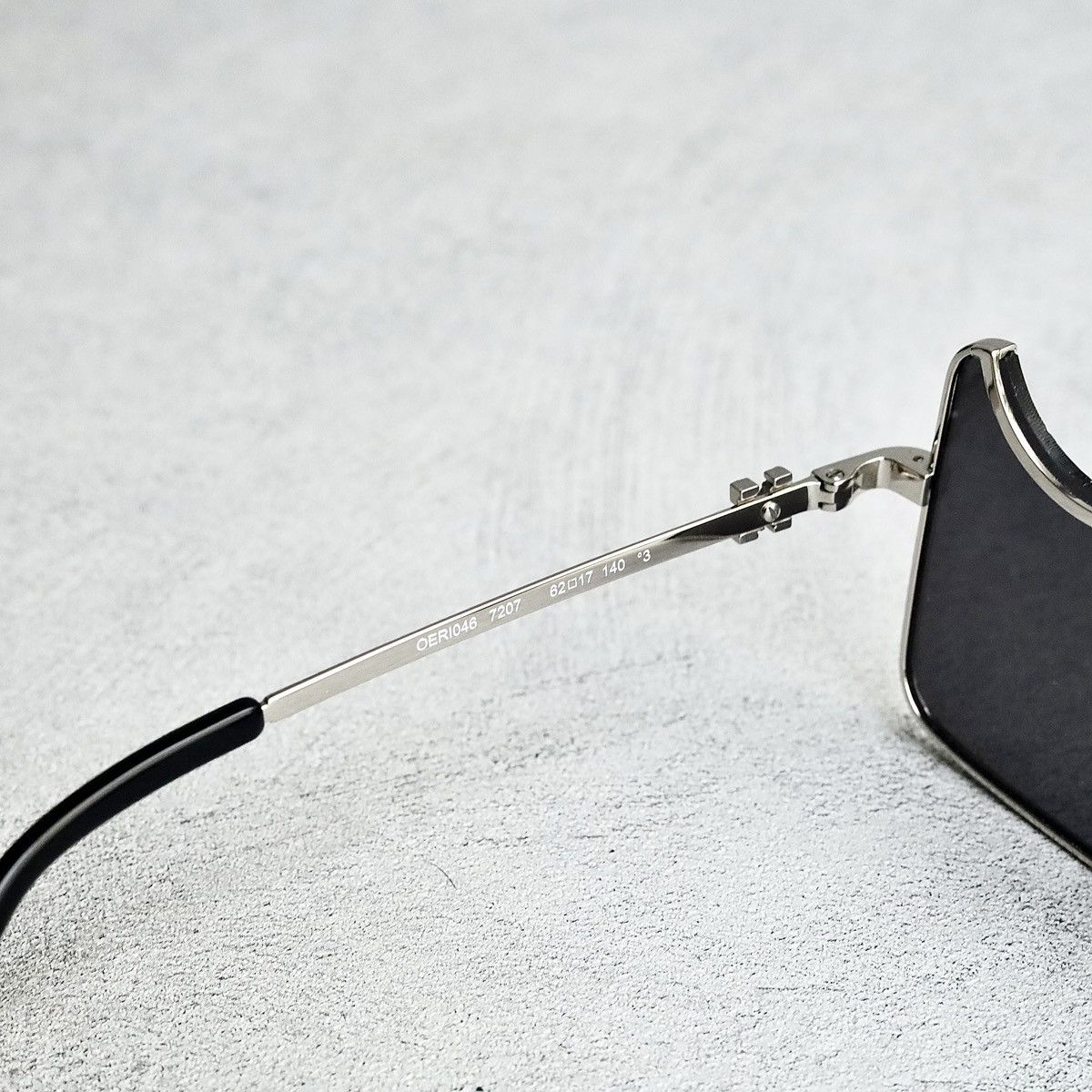 OFF WHITE SALVADOR GLASSES