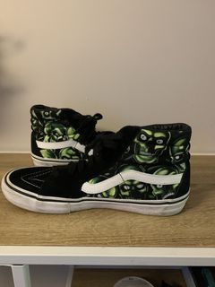 Supreme best sale vans skull