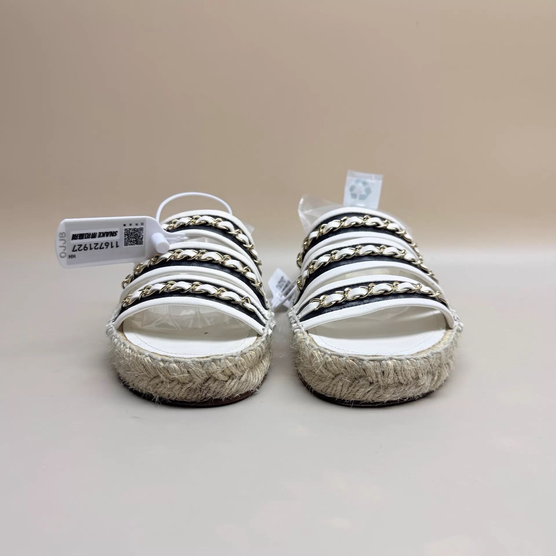 Chanel CHANEL Black & White Chain CC Slippers 36 Size US 5.5 / IT 35.5 - 2 Thumbnail