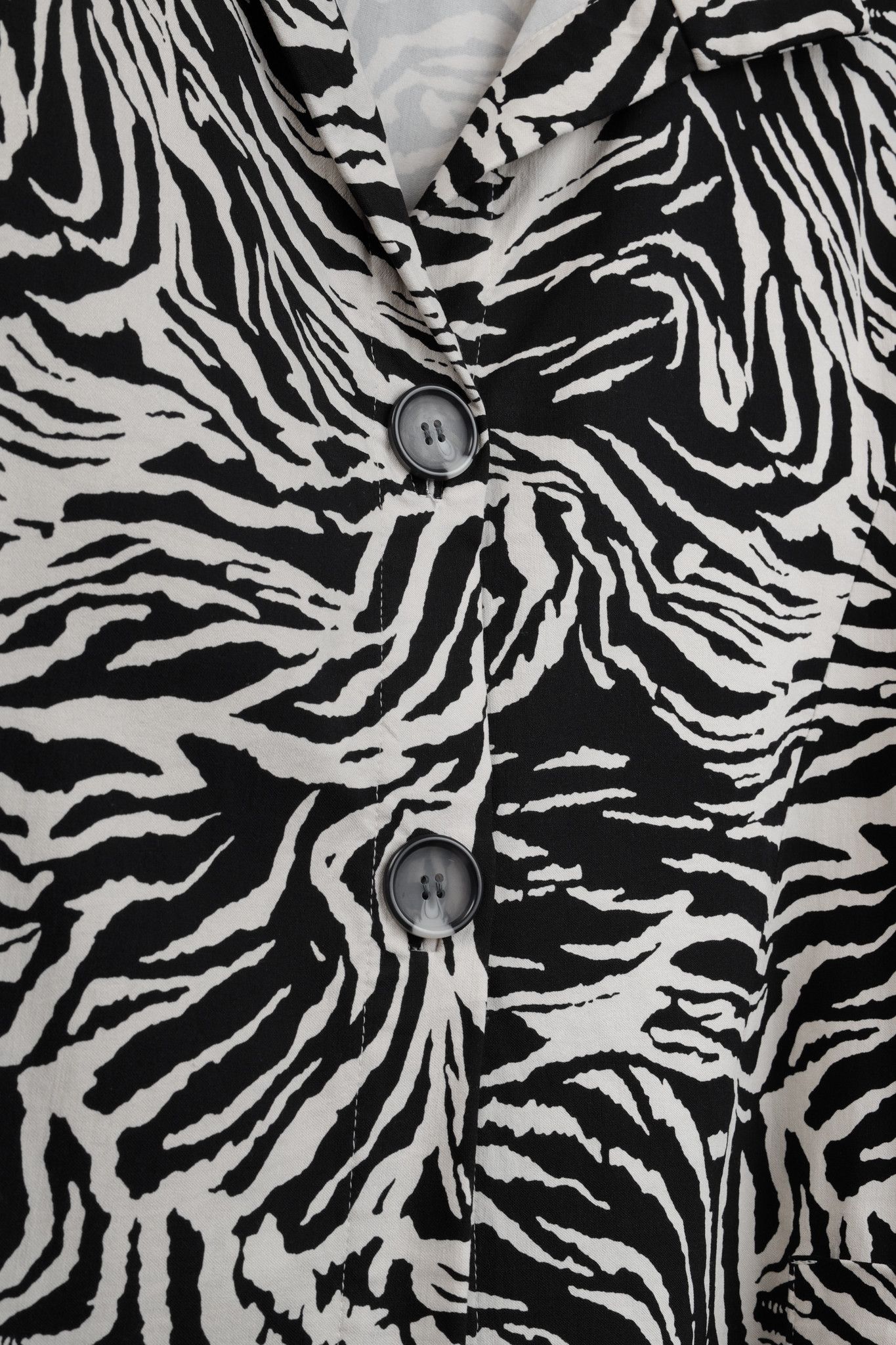 Other Ayrtight Black and Beige Zebra Print Swing Coat Size L / US 10 / IT 46 - 8 Thumbnail