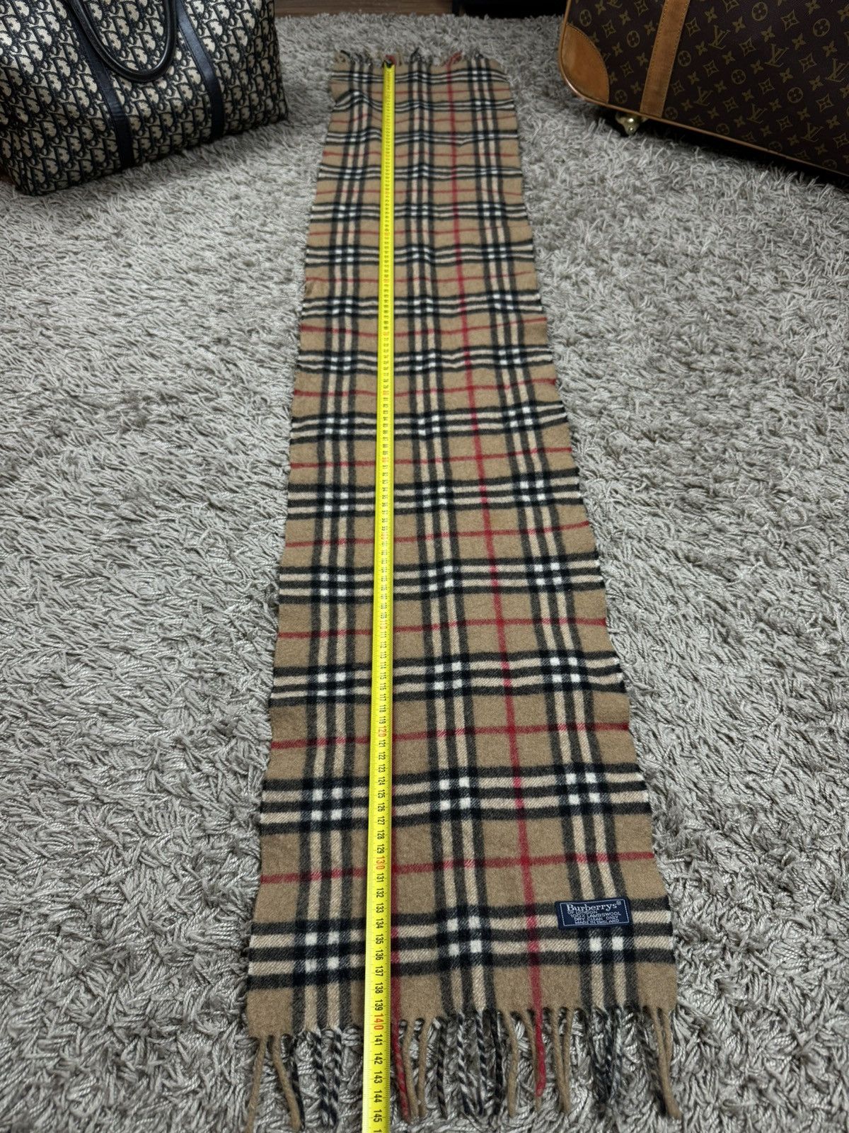 Burberry Vintage wool scarf Burberry’s 90s original luxury item Size ONE SIZE - 4 Thumbnail