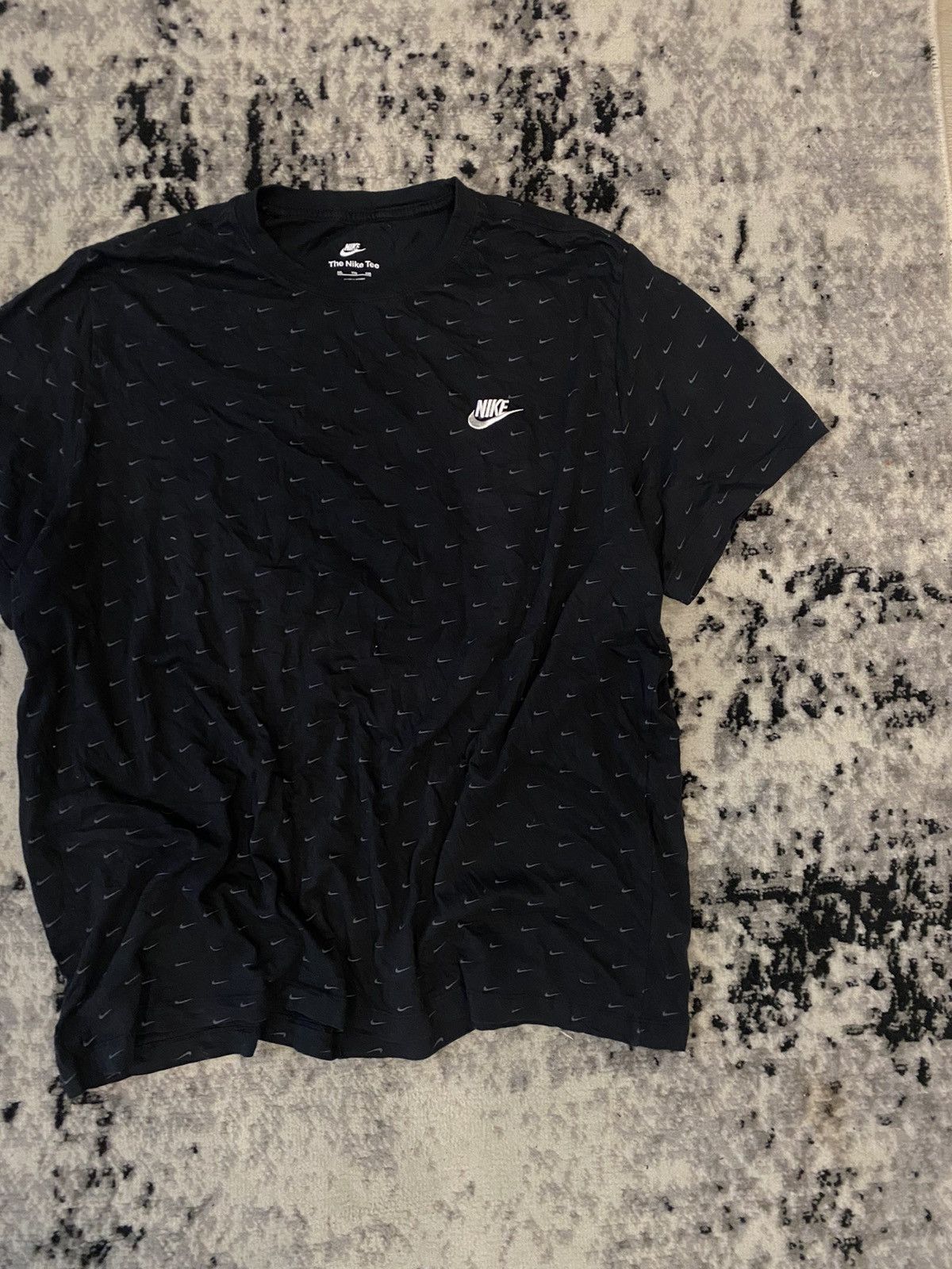 Nike × Vintage Nike Monogram Swoosh Tee Vintage Streetwear Xl Size Size US L / EU 52-54 / 3 - 2 Thumbnail