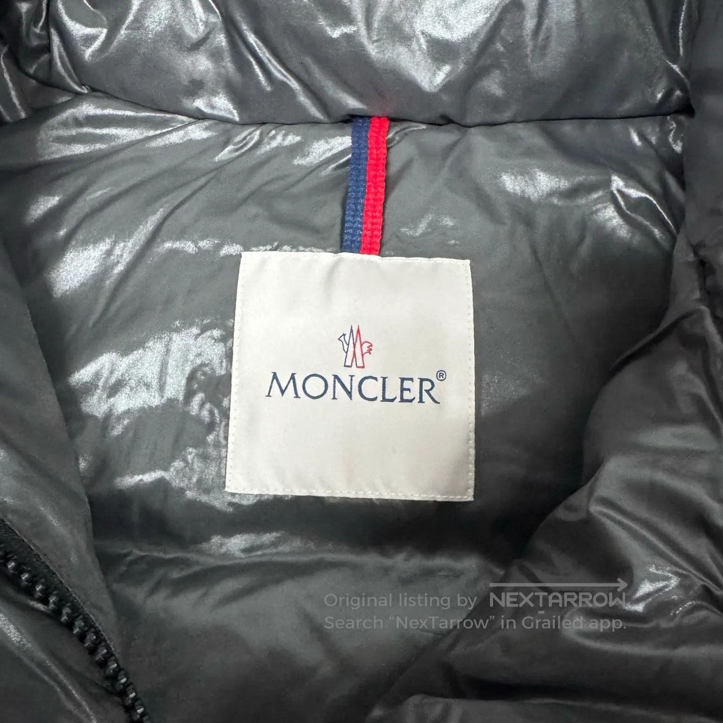 Moncler Moncler Parana Series: Curved-Shaped Down Jacket| Size US M / EU 48-50 / 2 - 6 Thumbnail