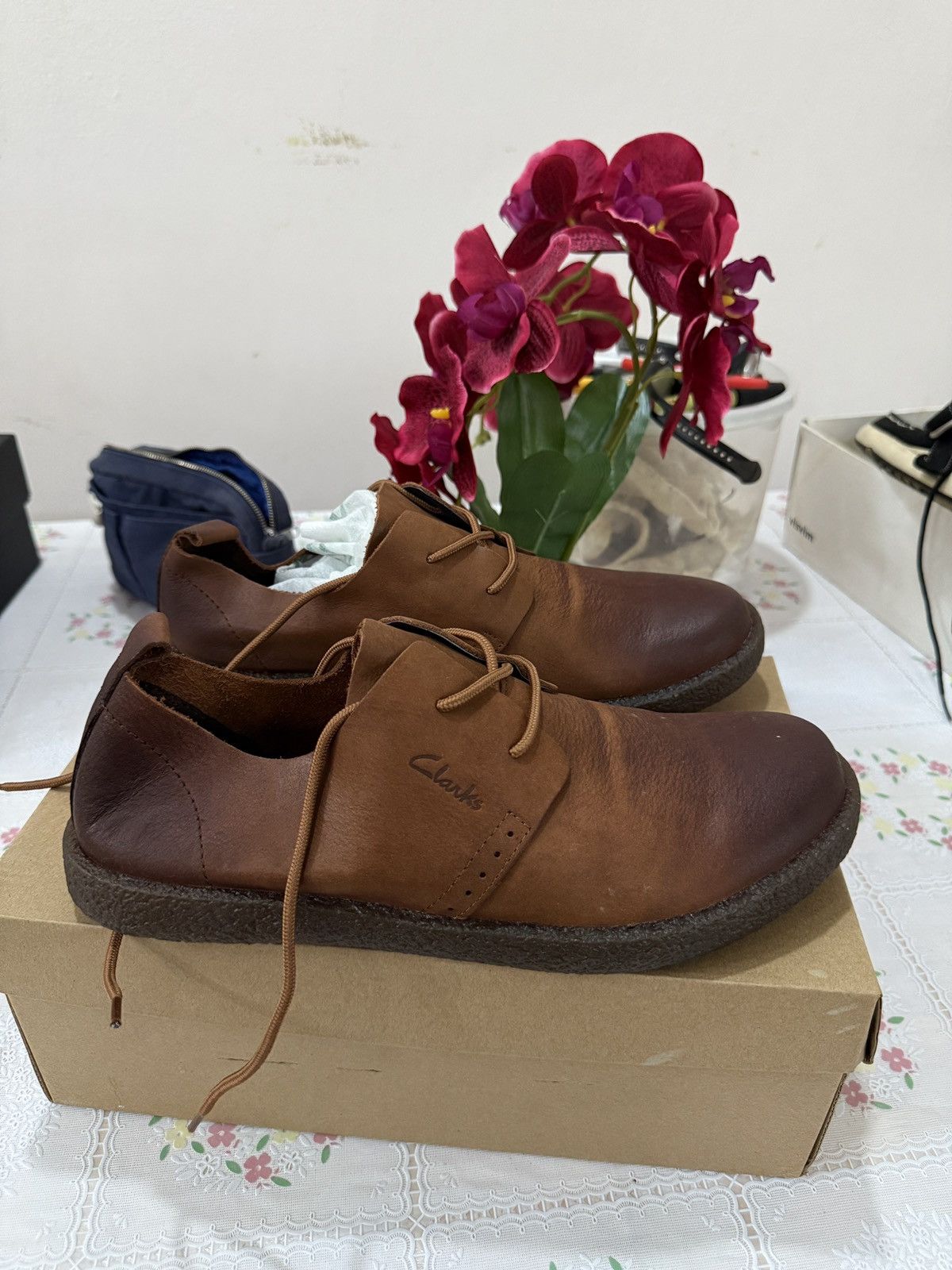 Clarks 🔥🔥🔥ARCHIVE CLARKS LEATHER SHOES Size US 10 / EU 43 - 4 Thumbnail