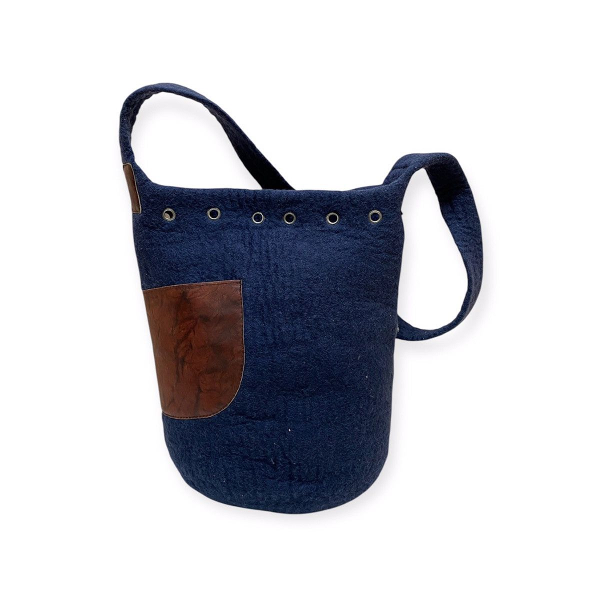 Japanese Brand Japanese Brand Crossbody Wool Bag Size ONE SIZE - 1 Thumbnail