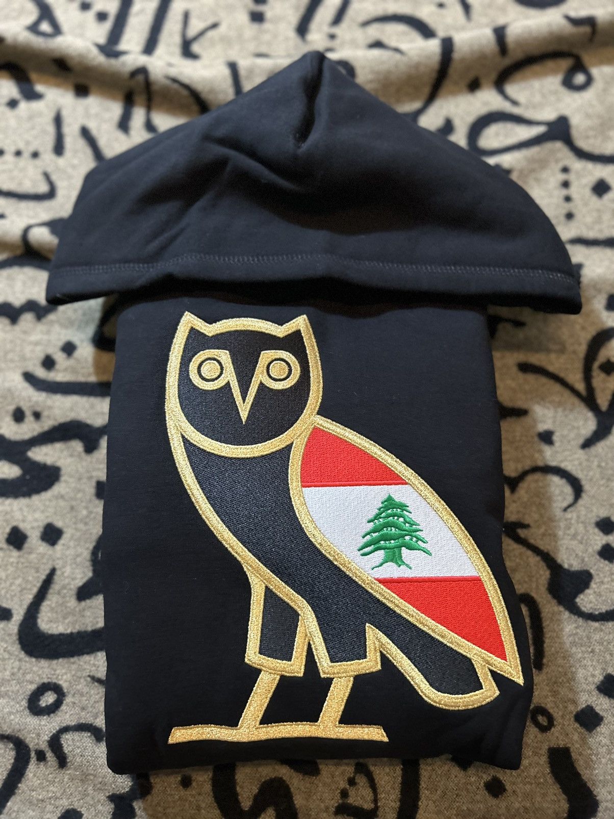 October's Very Own Lebanon Fundraiser Og Owl Hoodie Size US L / EU 52-54 / 3 - 7 Thumbnail