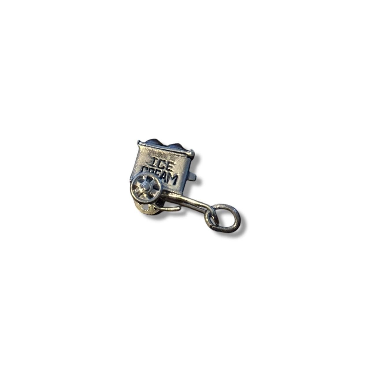 Designer Vintage Sterling Silver Ice Cream Cart Pendant/Charm Size ONE SIZE - 1 Thumbnail