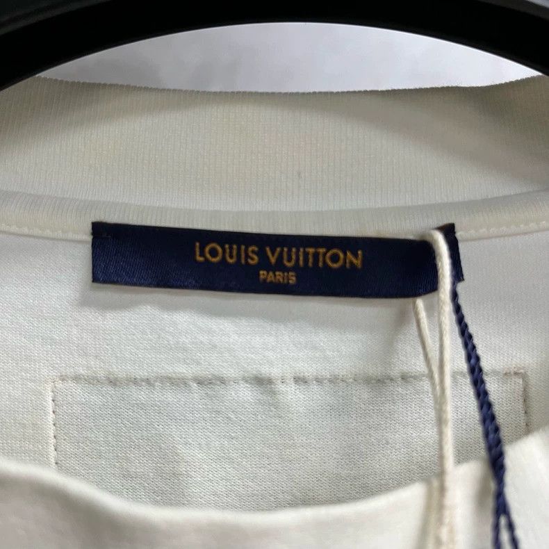 Louis Vuitton Louis Vuitton White Full Color Printed Crew Neck Short Sle Size US L / EU 52-54 / 3 - 2 Thumbnail