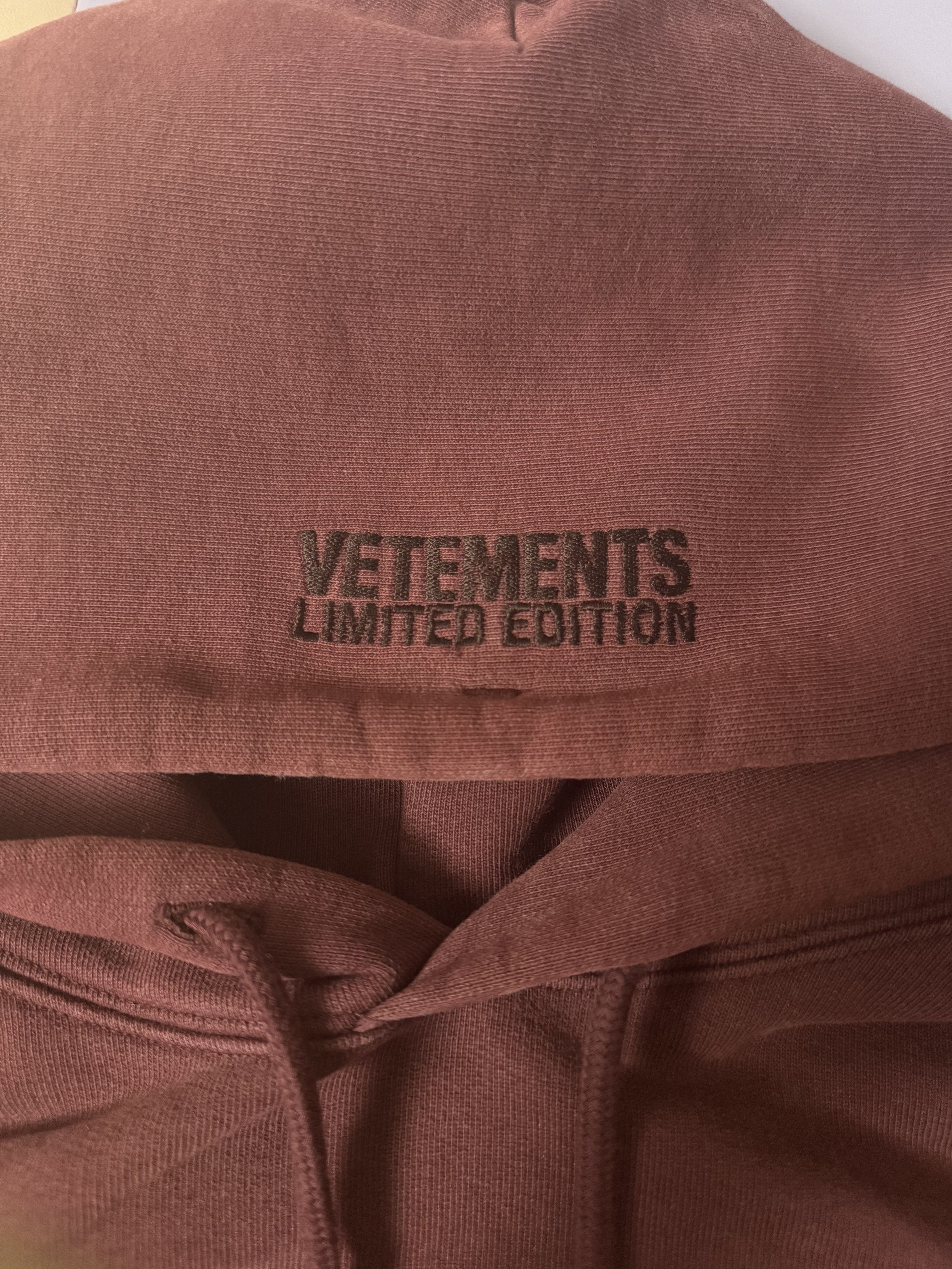 Vetements Vetements Red Royal Hoodie Size US M / EU 48-50 / 2 - 5 Thumbnail