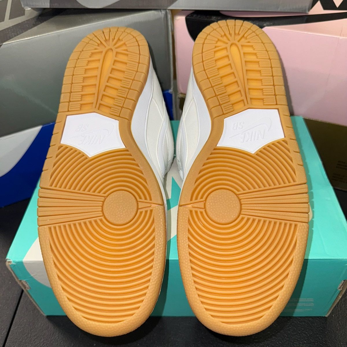 Nike Size 11 - Nike SB Dunk 2015 Low Tokyo 304292-110 Size US 11 / EU 44 - 5 Thumbnail