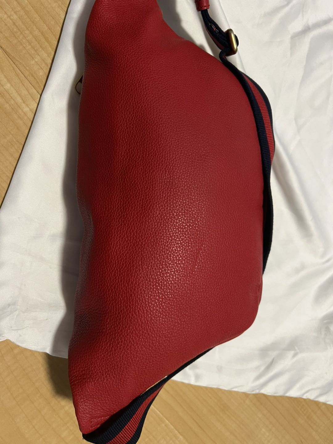 Gucci Gucci Logo Belt Bag Hibiscus Red Size ONE SIZE - 3 Thumbnail