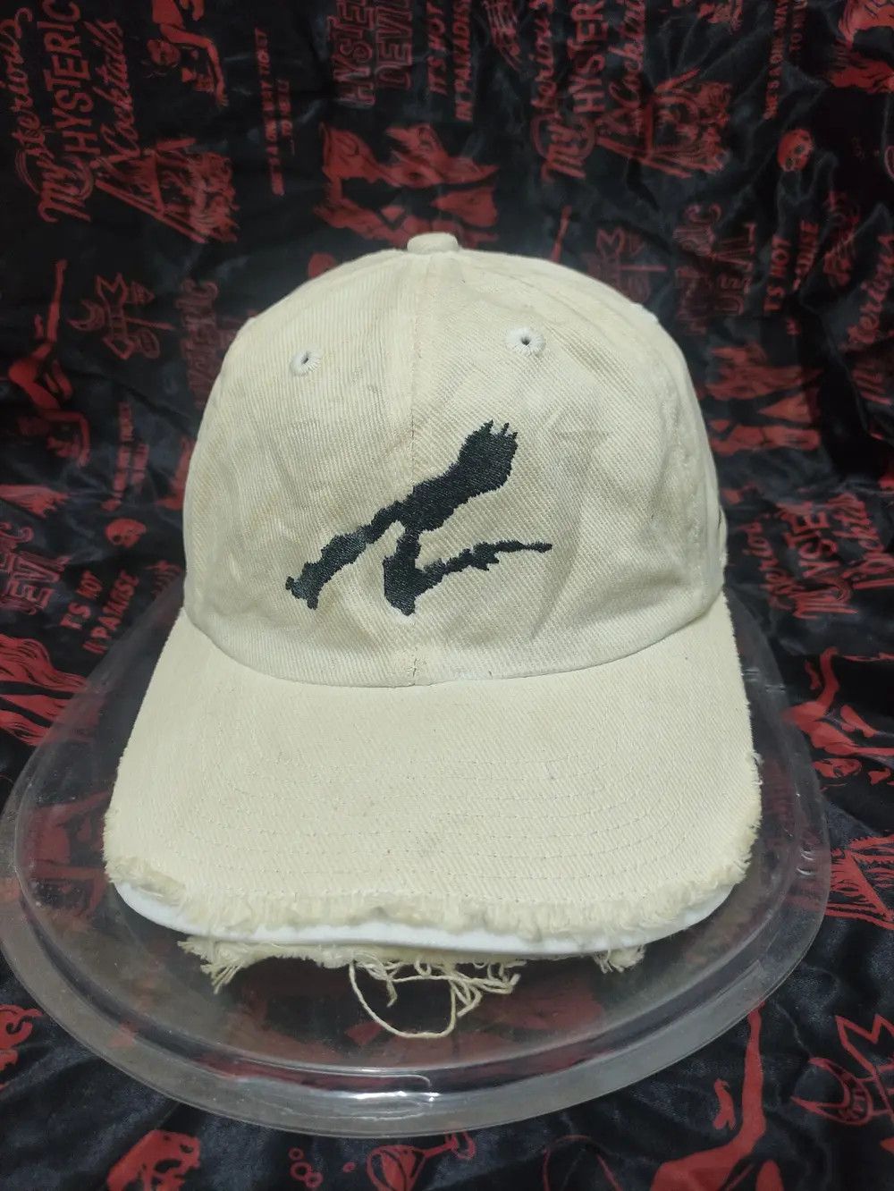 Nike ANDRE AGASSI VINTAGE CAP "DISTRESSED" TRUE VINTAGE Size ONE SIZE - 2 Thumbnail