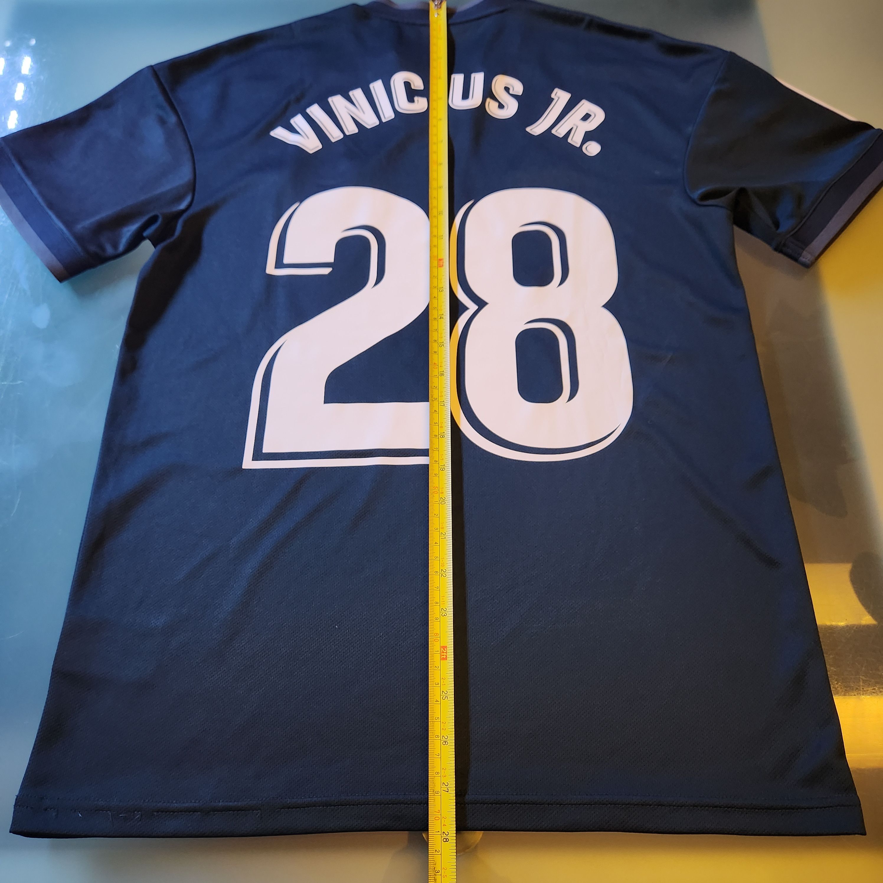 Adidas Authentic Real Madrid VINICIUS Jr 2018-2019 Away Jersey Size US S / EU 44-46 / 1 - 13 Thumbnail