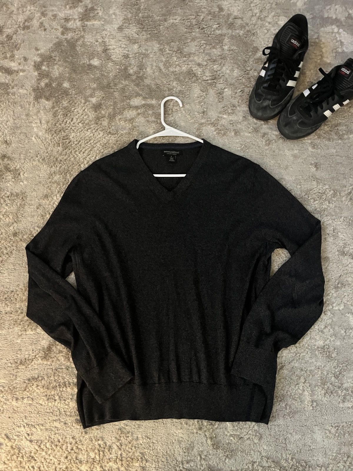 Other Dark Grey V-Neck Sweater Size US L / EU 52-54 / 3 - 1 Thumbnail