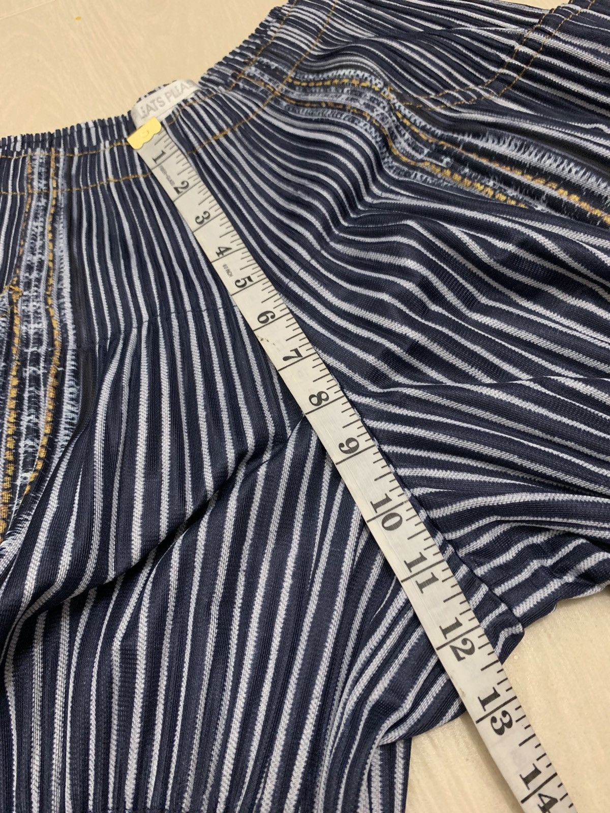 Issey Miyake ISSEY MIYAKE PLEATS PLEASE Denim Transfer Half Pants Size 29" - 13 Thumbnail