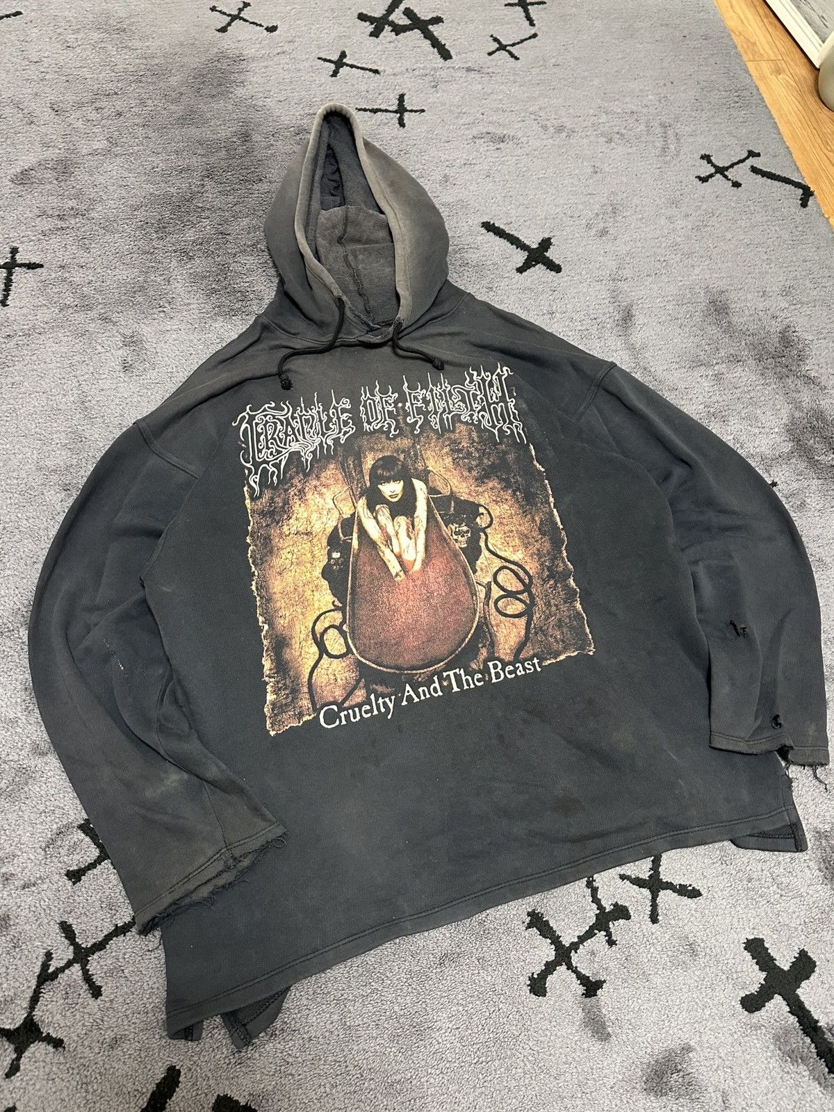 Vintage Cradle of Filth - Cruelty And The Beast Hoodie Size US XL / EU 56 / 4 - 1 Thumbnail