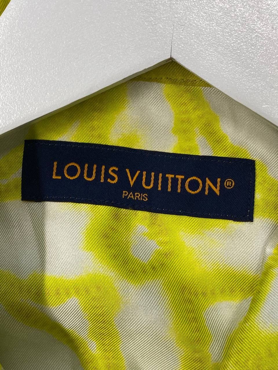 Louis Vuitton Louis Vuitton Shibori Silk Twin Set Size US L / EU 52-54 / 3 - 11 Thumbnail