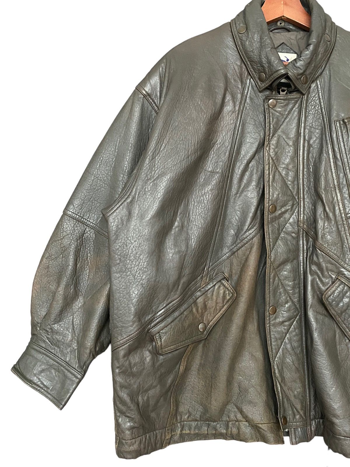 Hai Sporting Gear Vintage Brand Hai Sporting Gear Leather Jacket 1990s Size US M / EU 48-50 / 2 - 3 Thumbnail