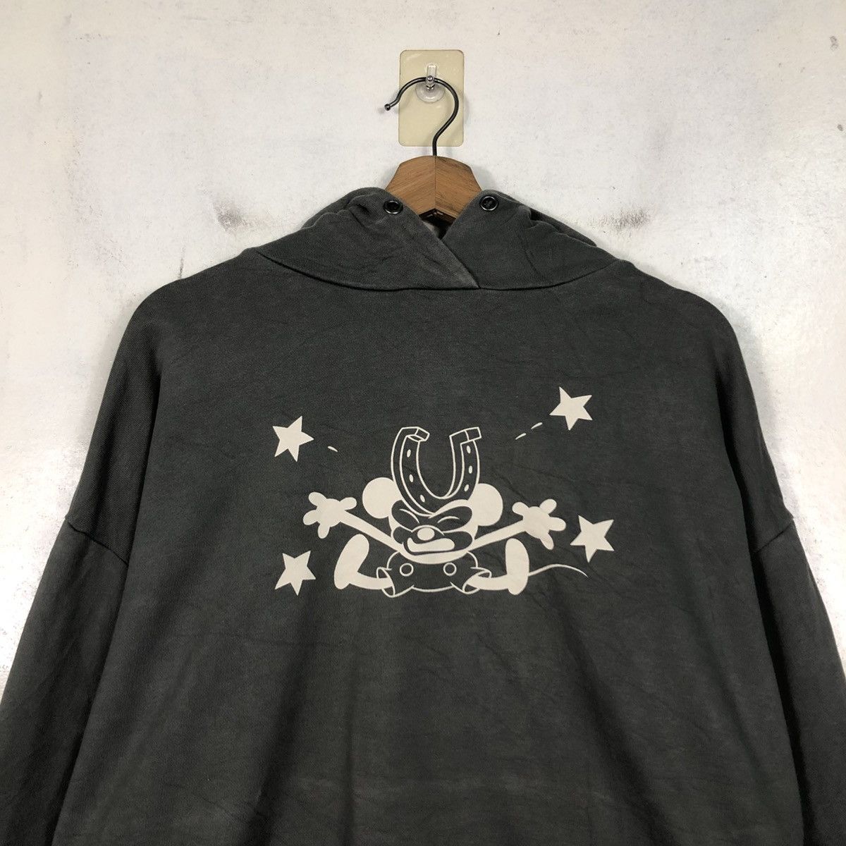 Japanese Brand 📌Vintage Hoodie Pull Over Disney Cartoon Big Logo Size US L / EU 52-54 / 3 - 14 Thumbnail