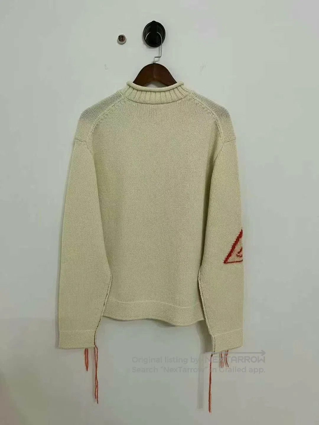 Dior dior cream triangle fringe embroidered logo sweater. Size S / US 4 / IT 40 - 3 Thumbnail