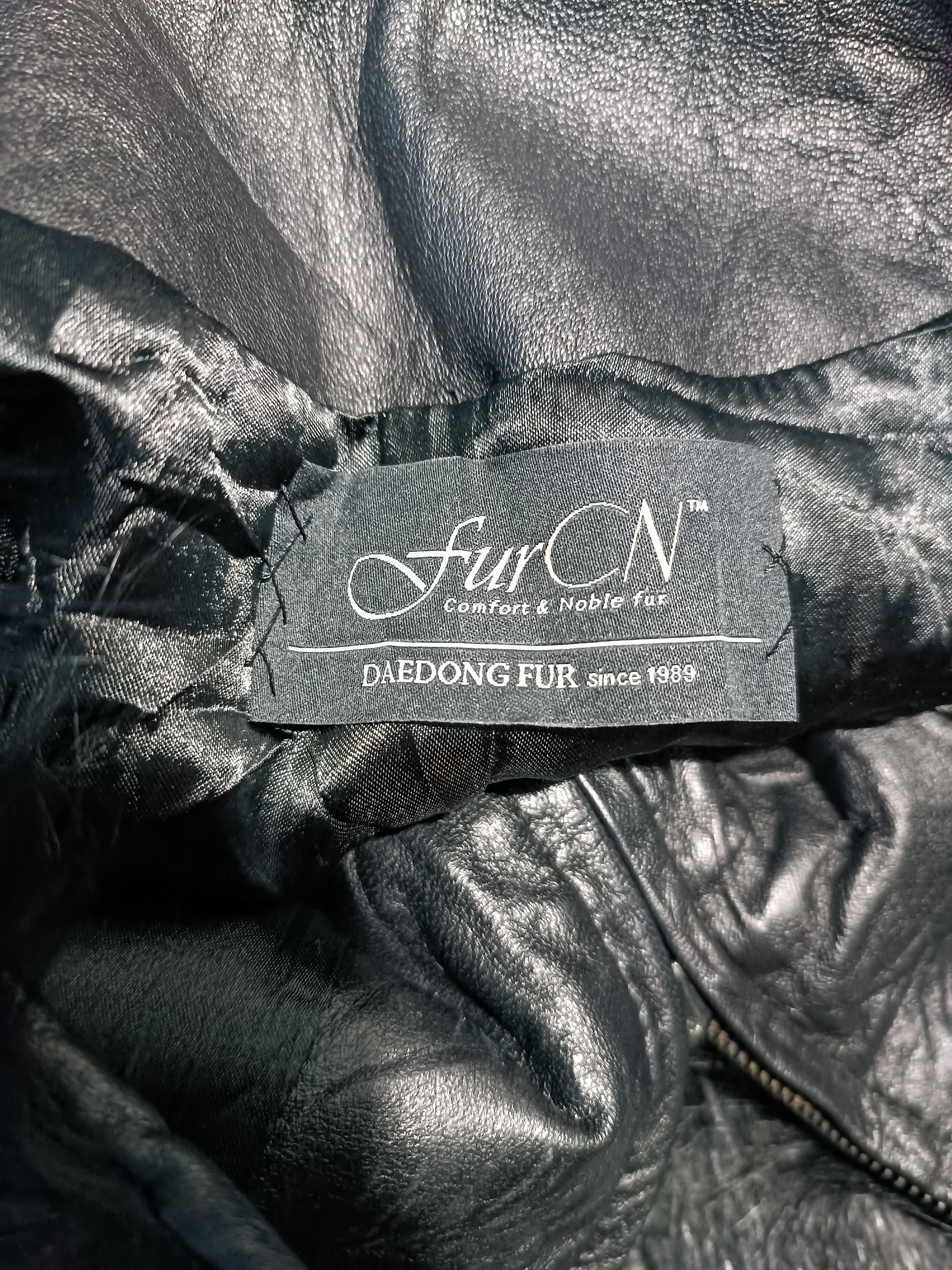 Beauty Beast Japanese Fur Fox Mink Leather Vest Size US M / EU 48-50 / 2 - 6 Thumbnail