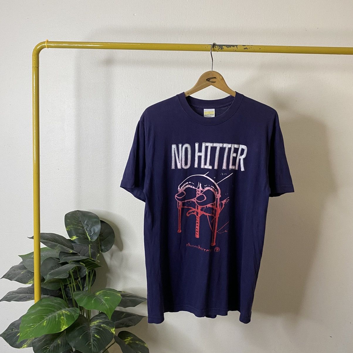 Vintage 2000s No Hitter Japanese Punk Band Its A Fact Records Tshirt Size US M / EU 48-50 / 2 - 1 Thumbnail