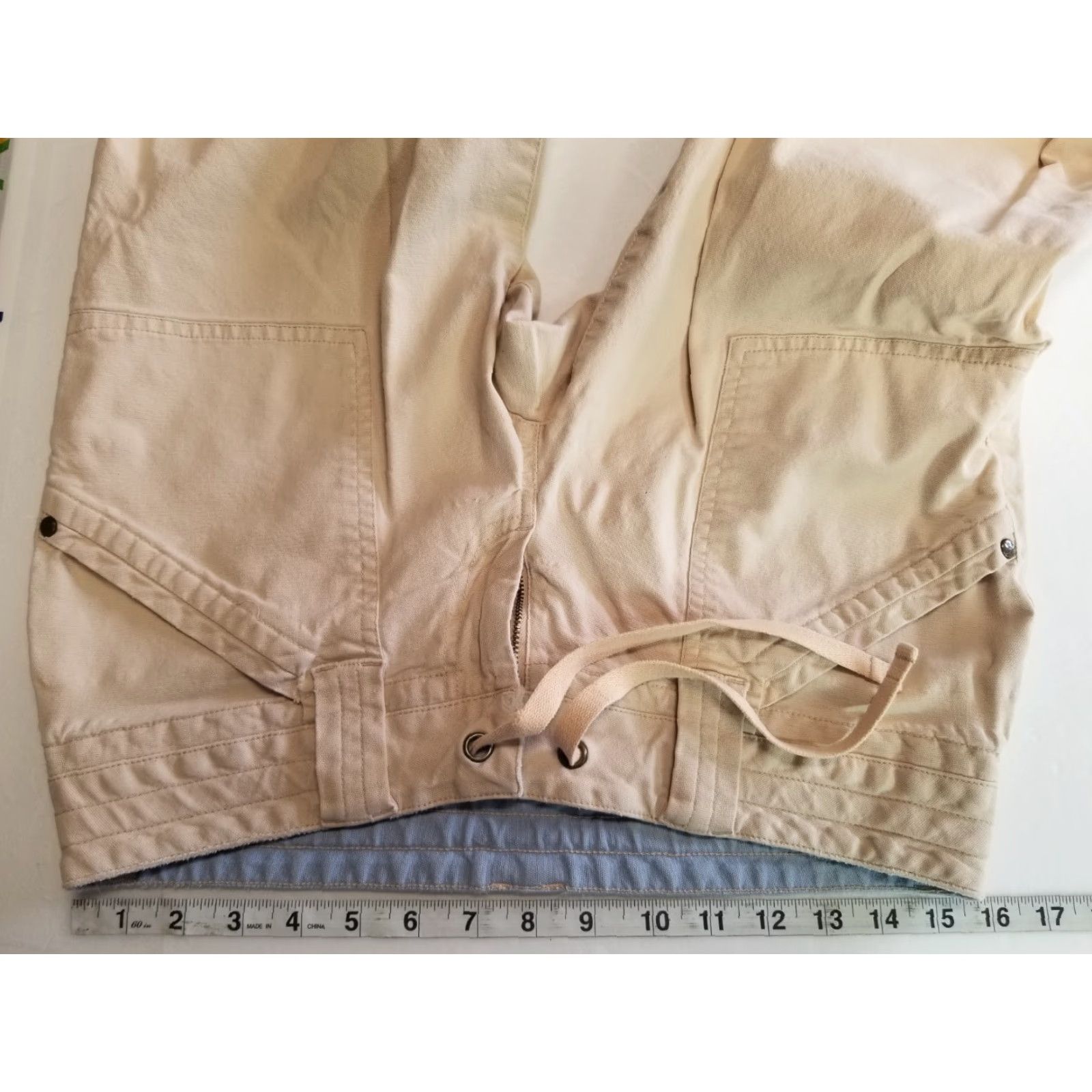 Prana prAna Halle Hiking Pants Rollup Leg Capris Womens Size 6 Beige Stretch Cargo Pants Women Size 28" / US 6 / IT 42 - 3 Thumbnail