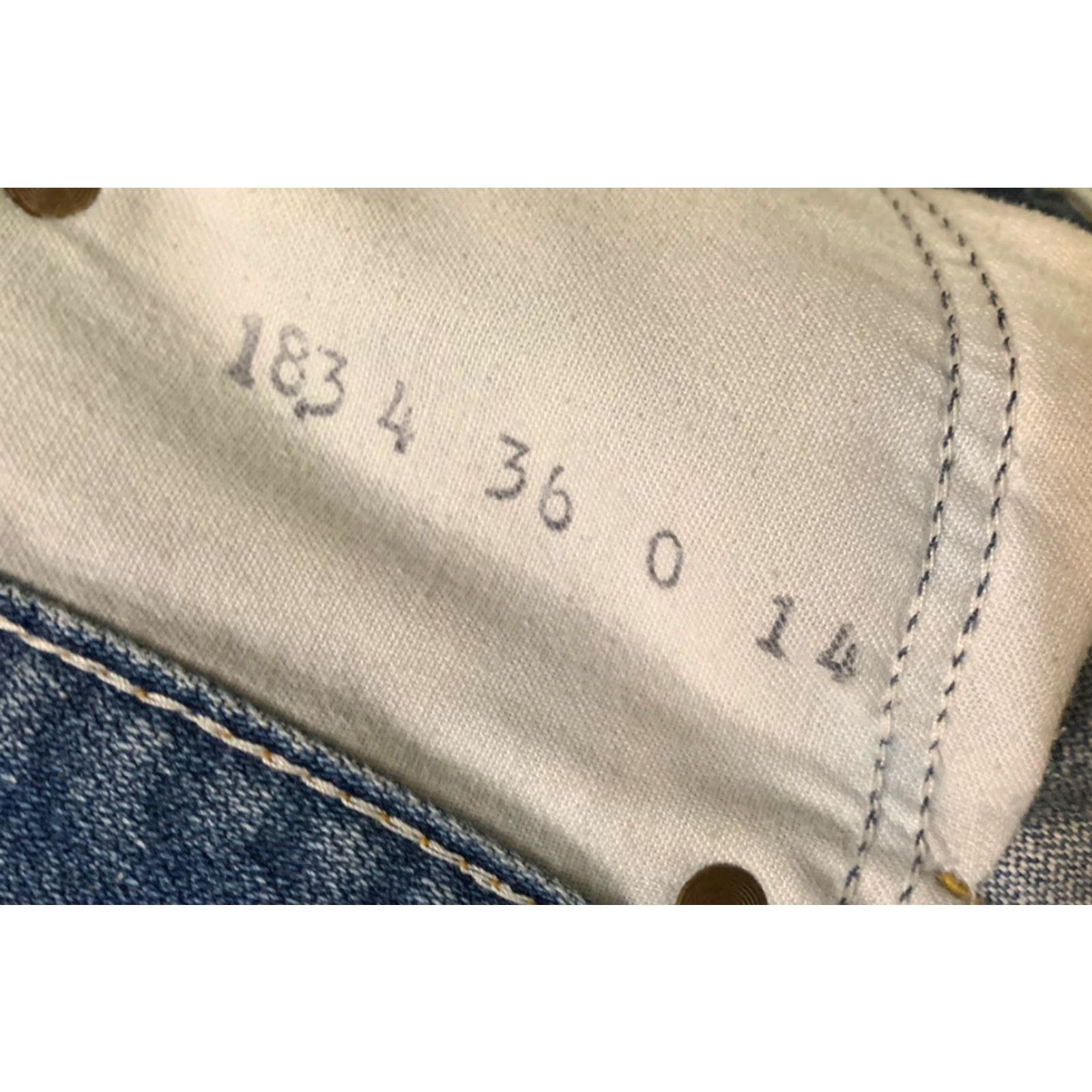 AG Jeans GWG Mens Distressed Jeans Size 34X30 Extra Large Made In Canada Size US 34 / EU 50 - 7 Thumbnail