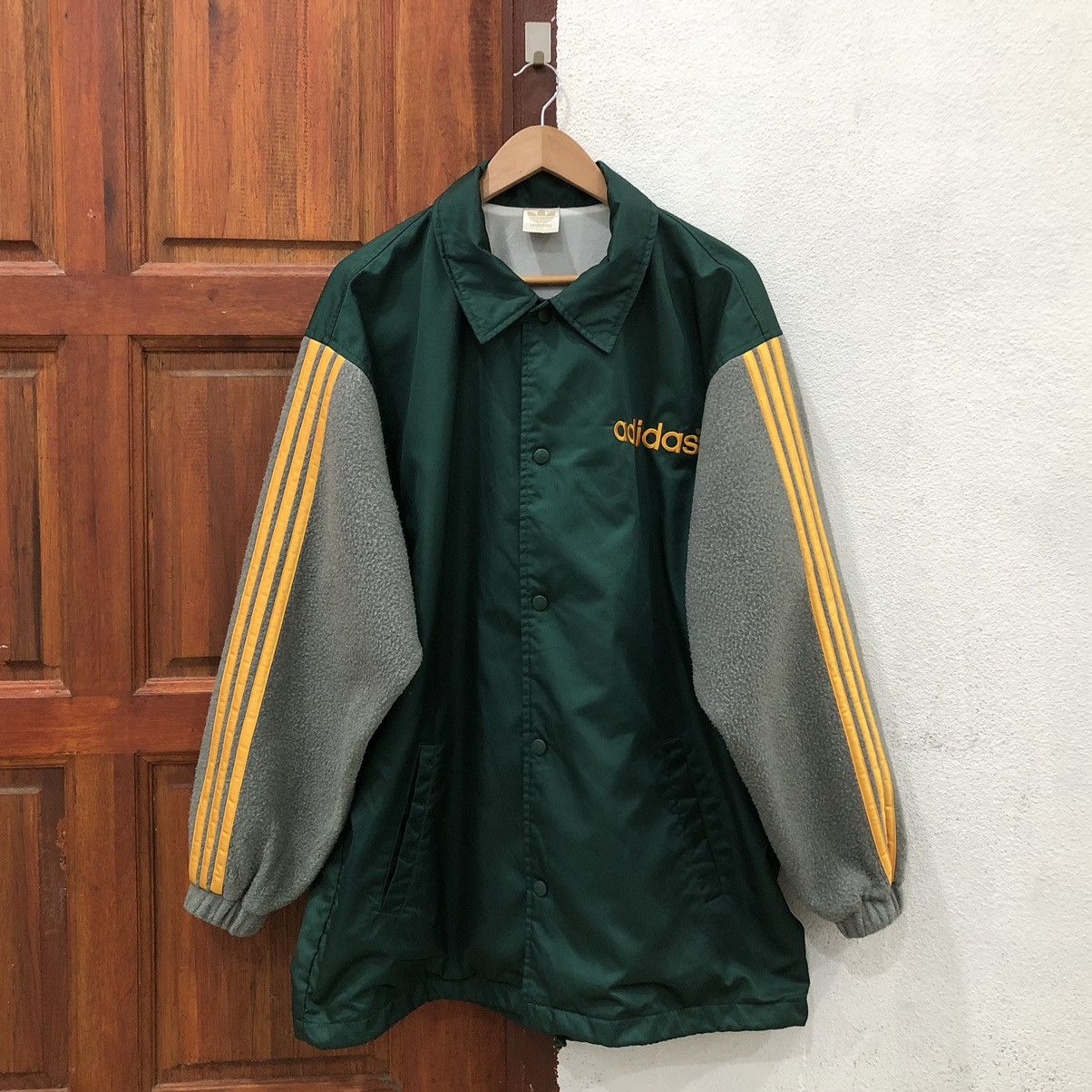 Adidas × Vintage Adidas Big Logo Coach Button Jacket Size US L / EU 52-54 / 3 - 1 Thumbnail