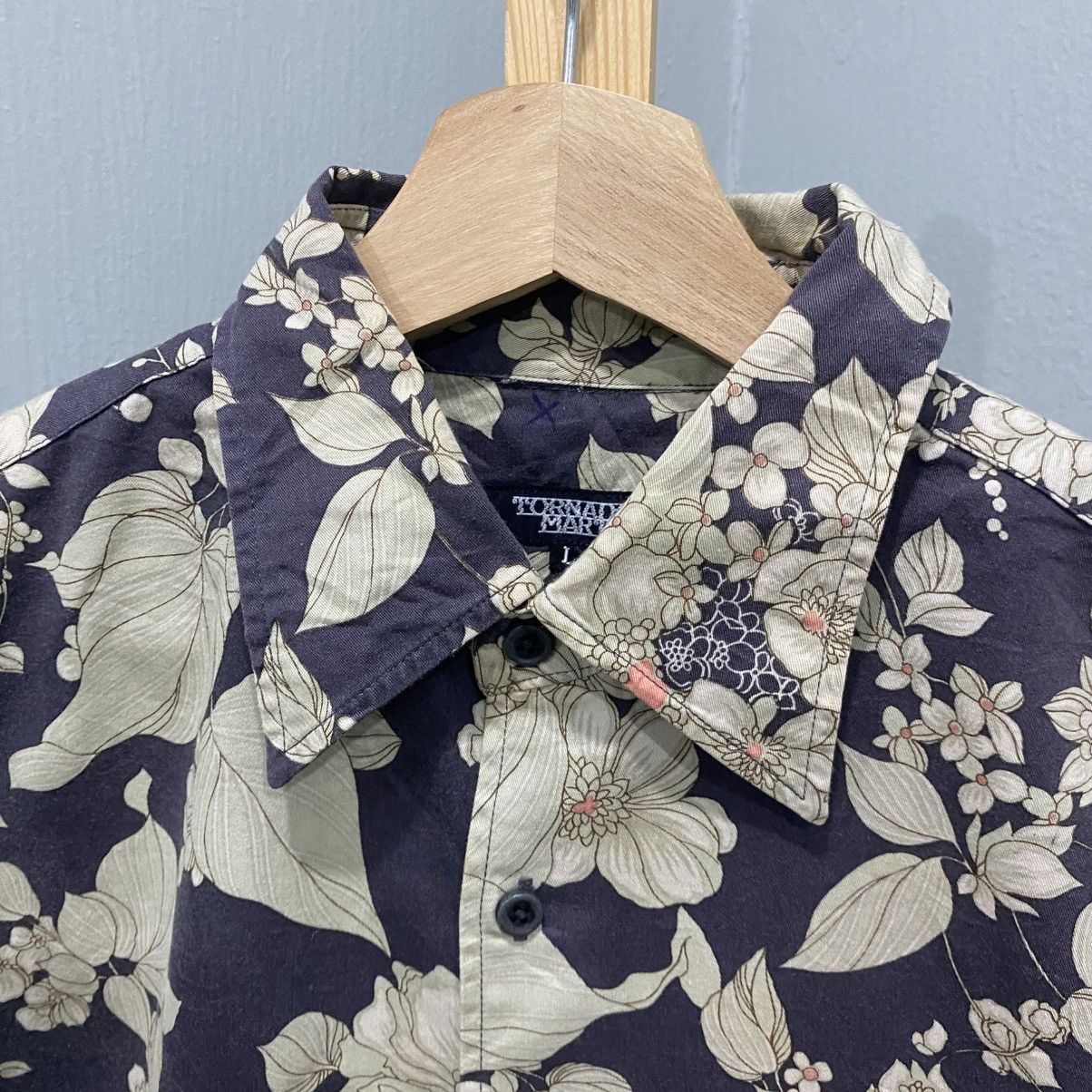 Tornado Mart Vintage Y2K Tornado Mart Japan Floral Pattern L/S Shirt Size US M / EU 48-50 / 2 - 5 Thumbnail