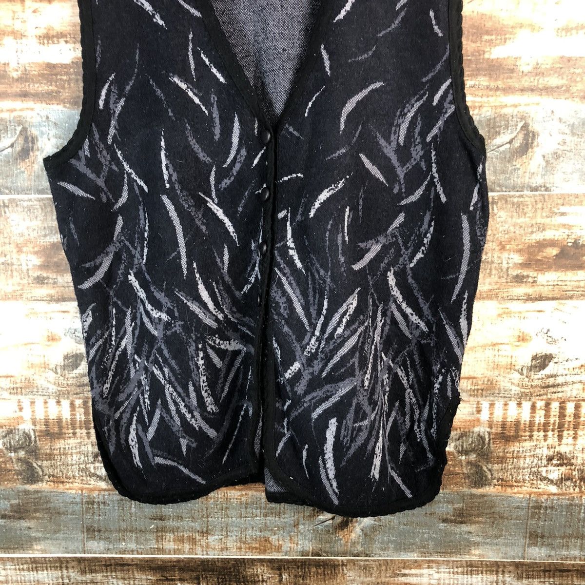 Homespun Knitwear × Japanese Brand DL Corrose Black art style Vest Knitwear #C534 Size US M / EU 48-50 / 2 - 3 Thumbnail