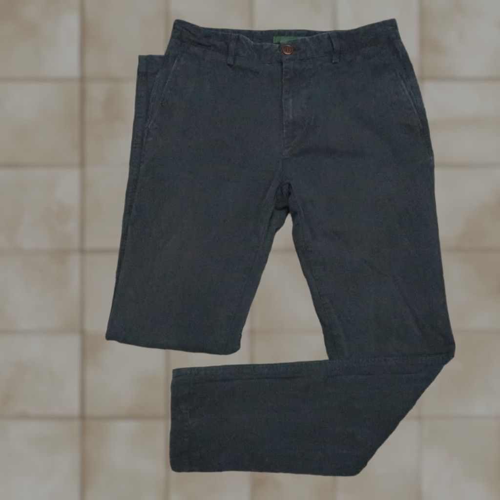 Lacoste Vintage Lacoste Men's Pants 30x32 Blue Cotton Regular Fit Flat Front Straight Trousers Size US 30 / EU 46 - 1 Thumbnail