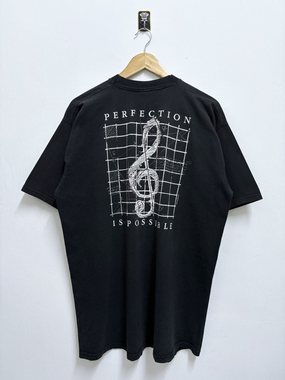 Vintage Vintage 90's PHS Music Department - Art by Galapagos T-Shirt Size US L / EU 52-54 / 3 - 1 Thumbnail
