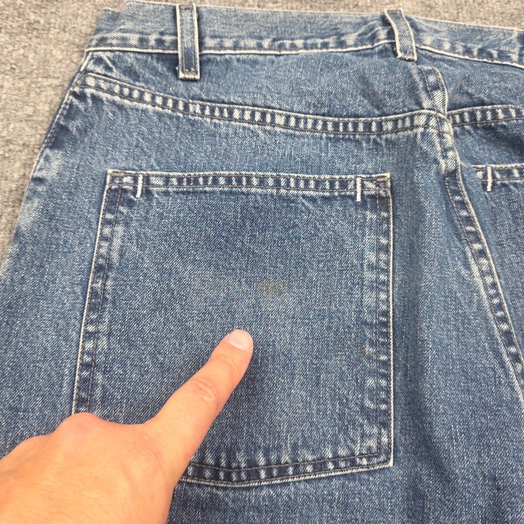 Levi's VINTAGE Levi's Silvertab Jeans Men 32 x 32 Blue Denim Loose Fit 90s Rock Logo USA Size US 32 / EU 48 - 4 Thumbnail
