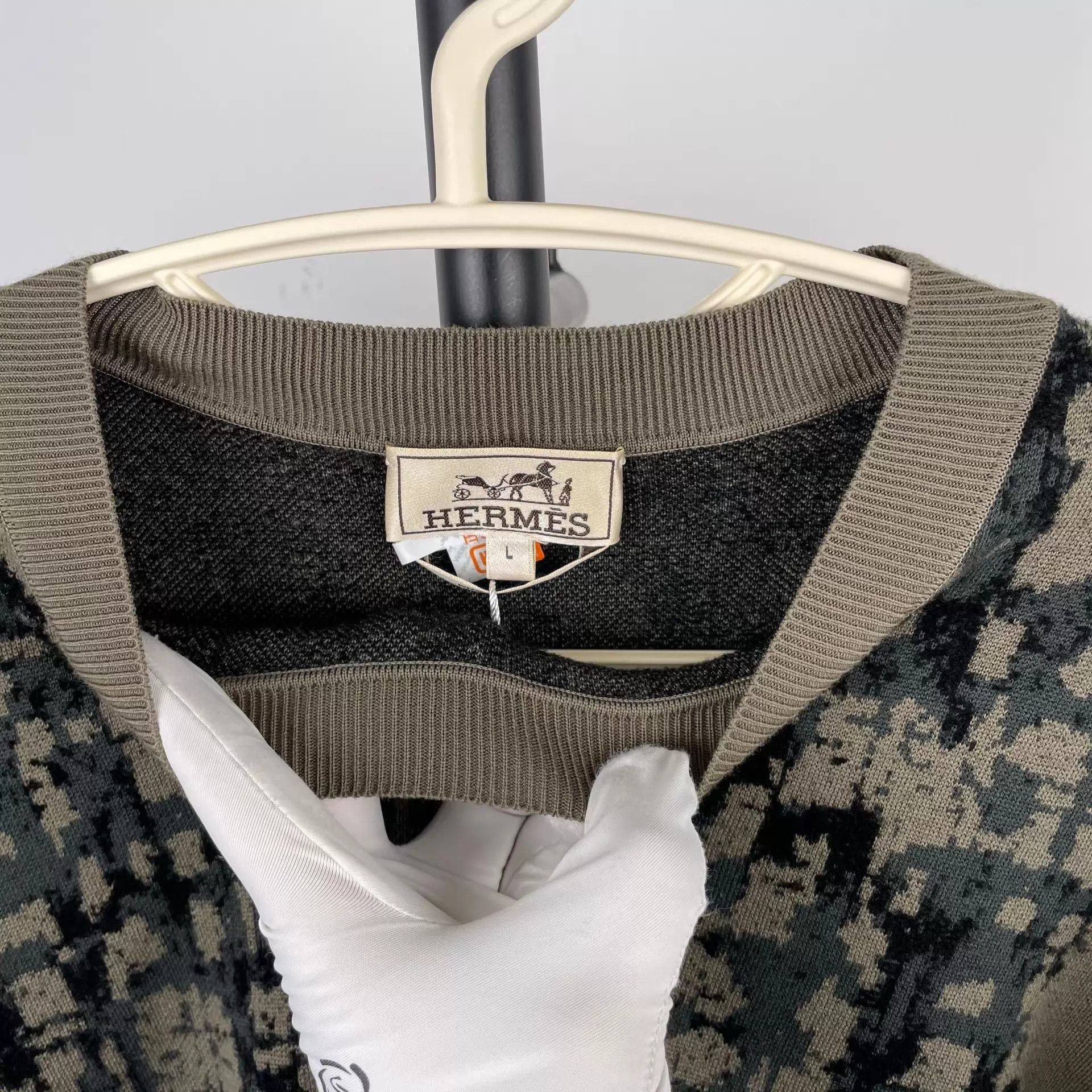 Hermes Hermès Cashmere Sweatshirt 260506VRS2Z19 Size US L / EU 52-54 / 3 - 4 Thumbnail
