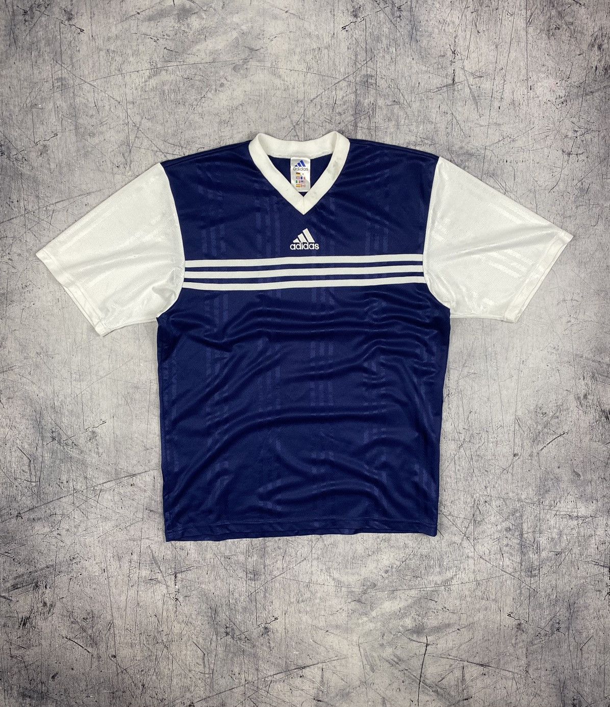 Adidas × Vintage Vintage 00s Adidas Center Logo Y2K Drill Tee Jersey Size US M / EU 48-50 / 2 - 2 Thumbnail