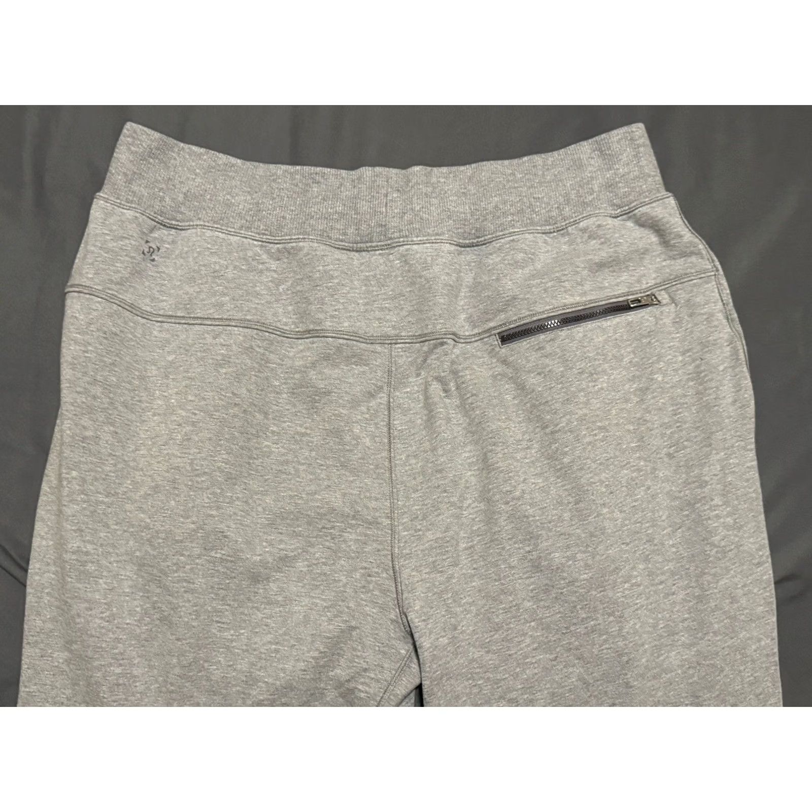 Lululemon Lululemon Cross Cut Athletic Sweatpants XL Gray Tapered Jogger Men Pocket Elastic Waist Breathable Comfort Cotton Spandex Size US 36 / EU 52 - 5 Thumbnail