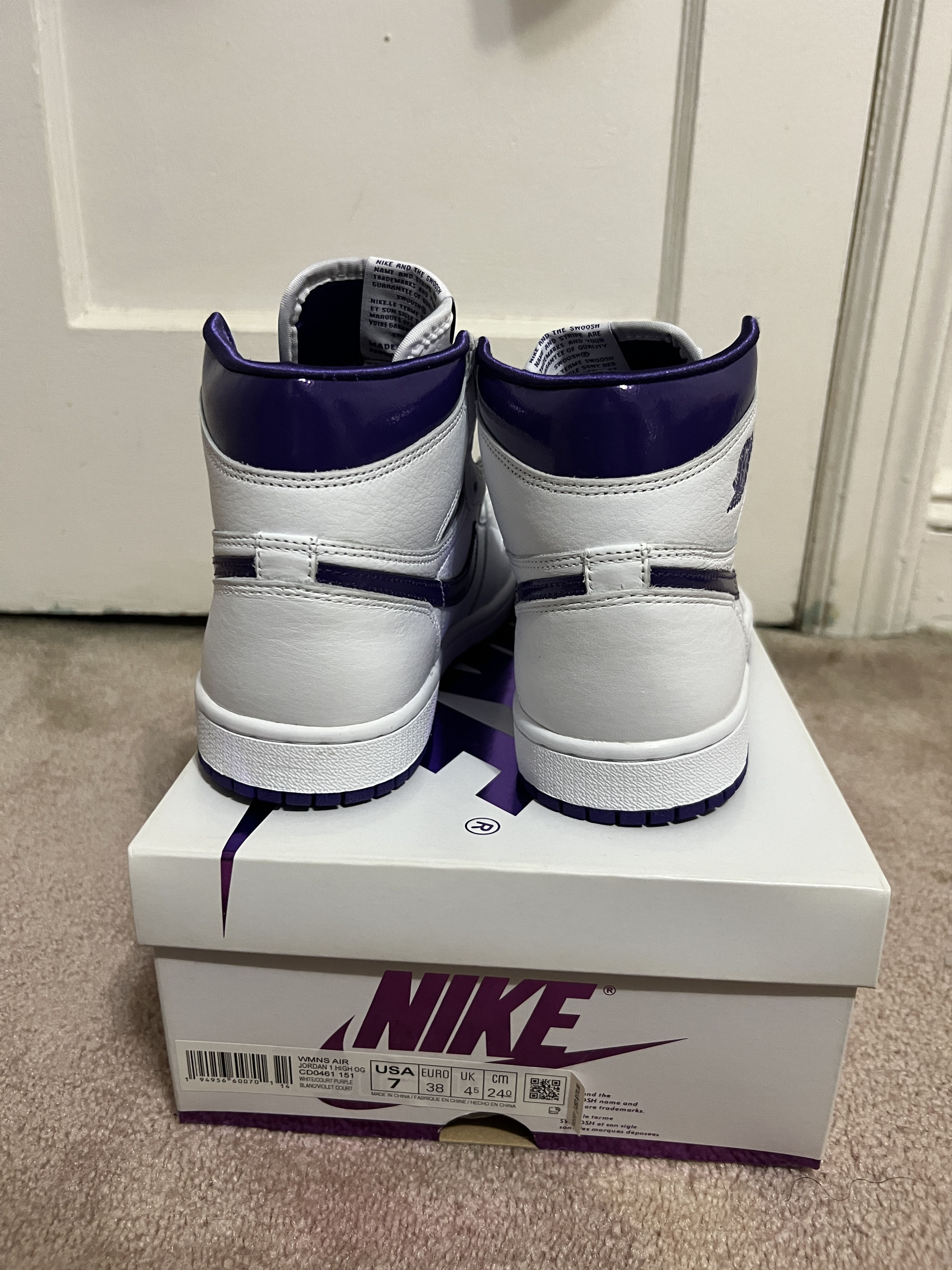 Jordan Brand Air Jordan 1 High OG Court Purple 2021 sz 5.5M sz 7W Size US 5.5 / EU 38 - 3 Thumbnail