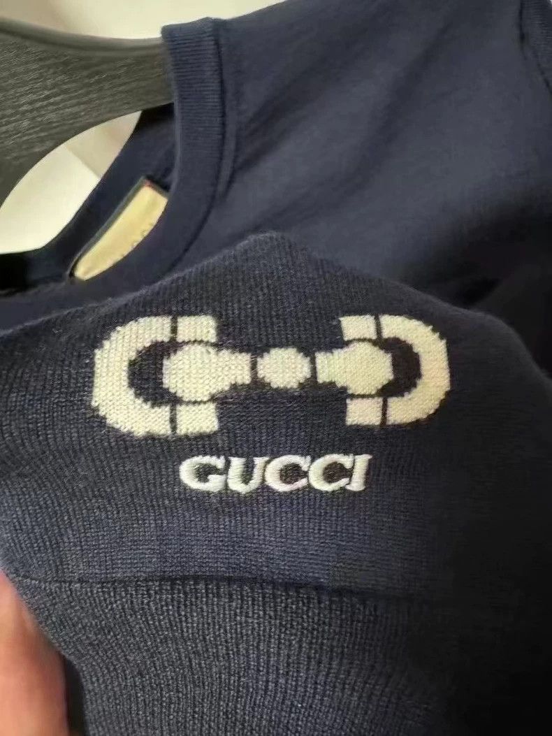 Gucci Gucci Letter pattern printed short-sleeved sweater 2502-Nex Size US XS / EU 42 / 0 - 5 Thumbnail