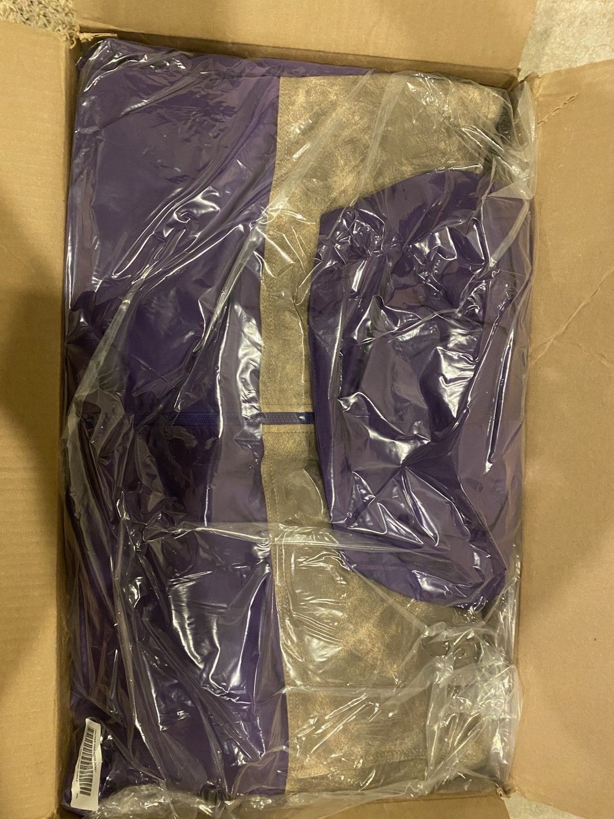Supreme Supreme Leather Yoke Puffer Jacket “Purple” XXL FW25 Size US XXL / EU 58 / 5 - 8 Thumbnail
