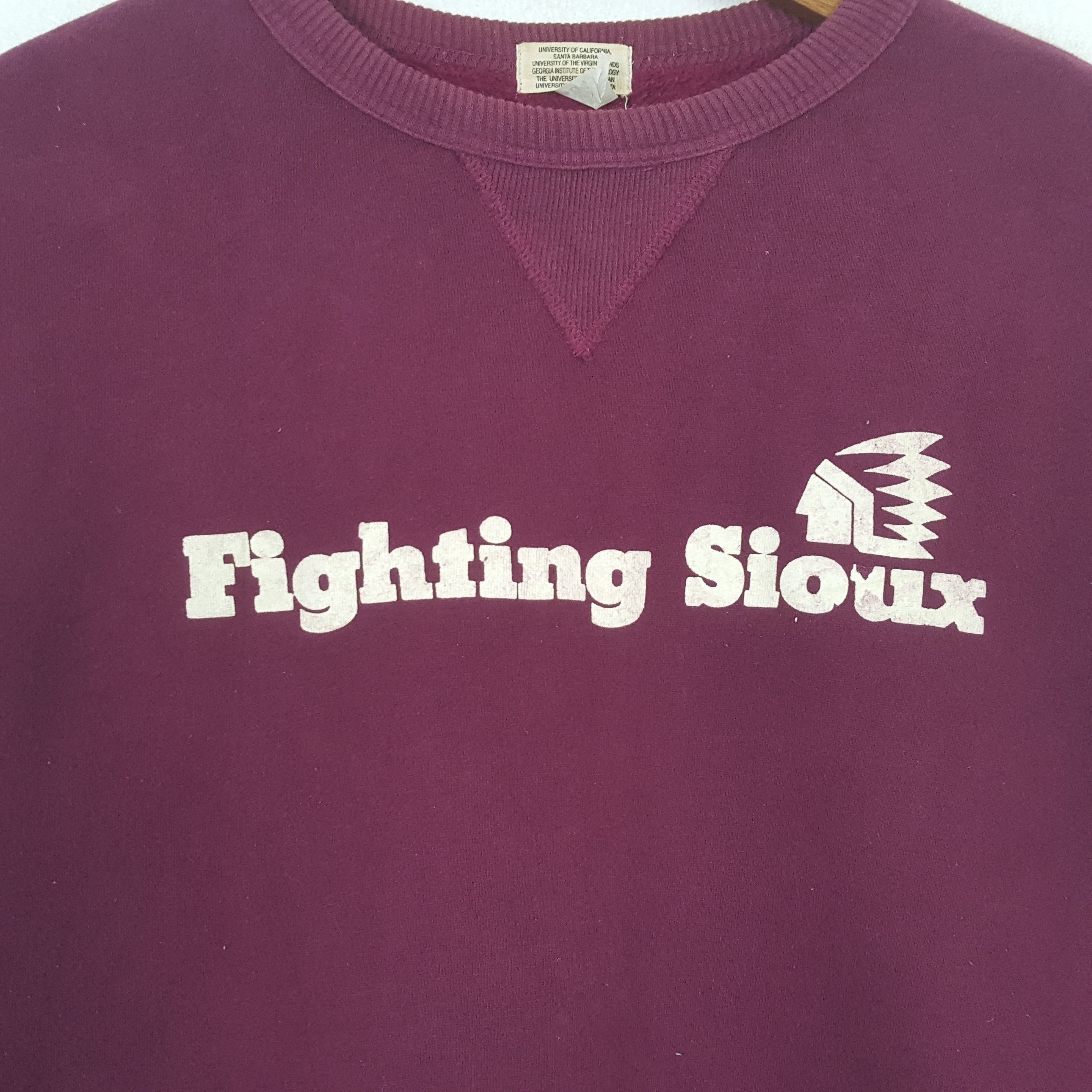 Vintage Vintage FIGHTING SIOUX UCLA University Sweatshirt C286C14 Size US L / EU 52-54 / 3 - 2 Thumbnail