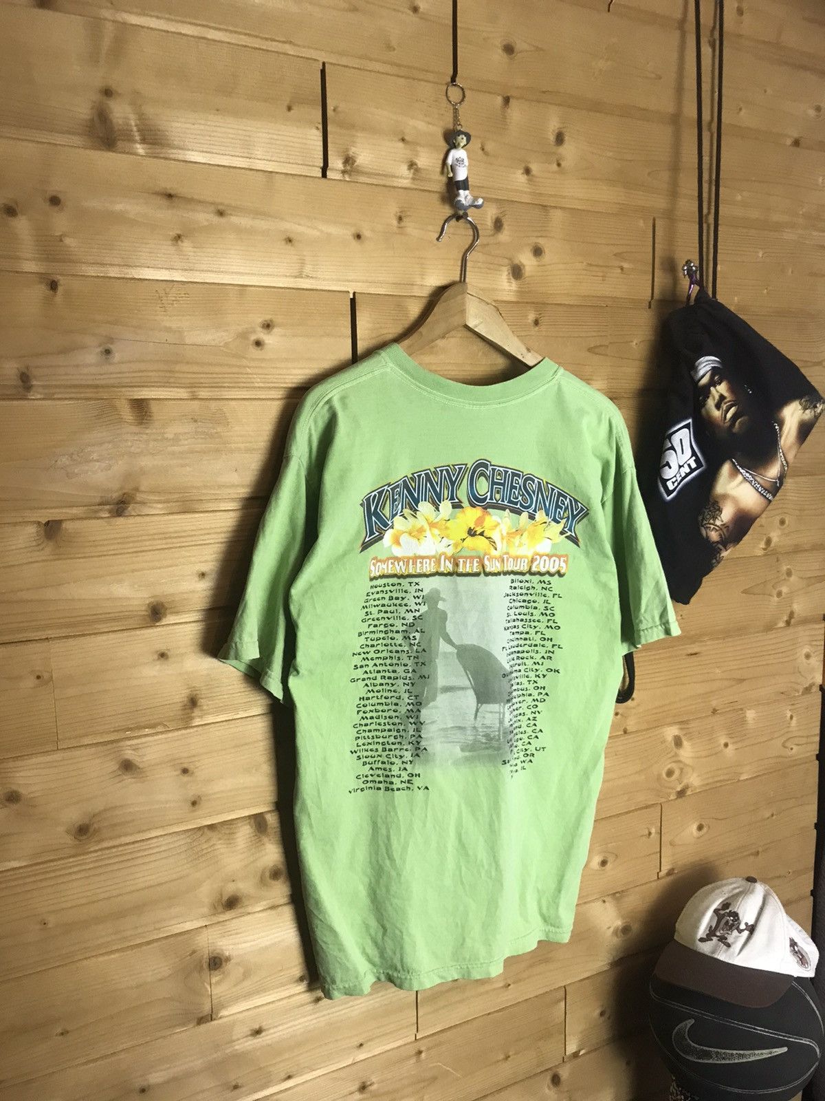 Band Tees Vintage Kenny Chesney 2005 tour t-shirt Size US L / EU 52-54 / 3 - 8 Thumbnail