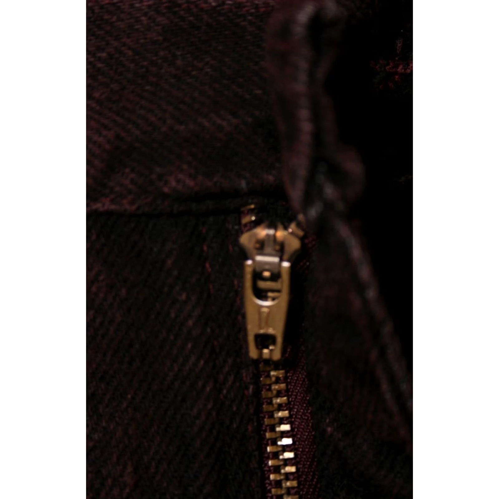 Wrangler VINTAGE Wrangler Jeans Burgundy 37x32 Tapered Fit 37 Waist 38x34 Made in USA Mens Denim Clothing Shirt? Size US 37 - 3 Thumbnail