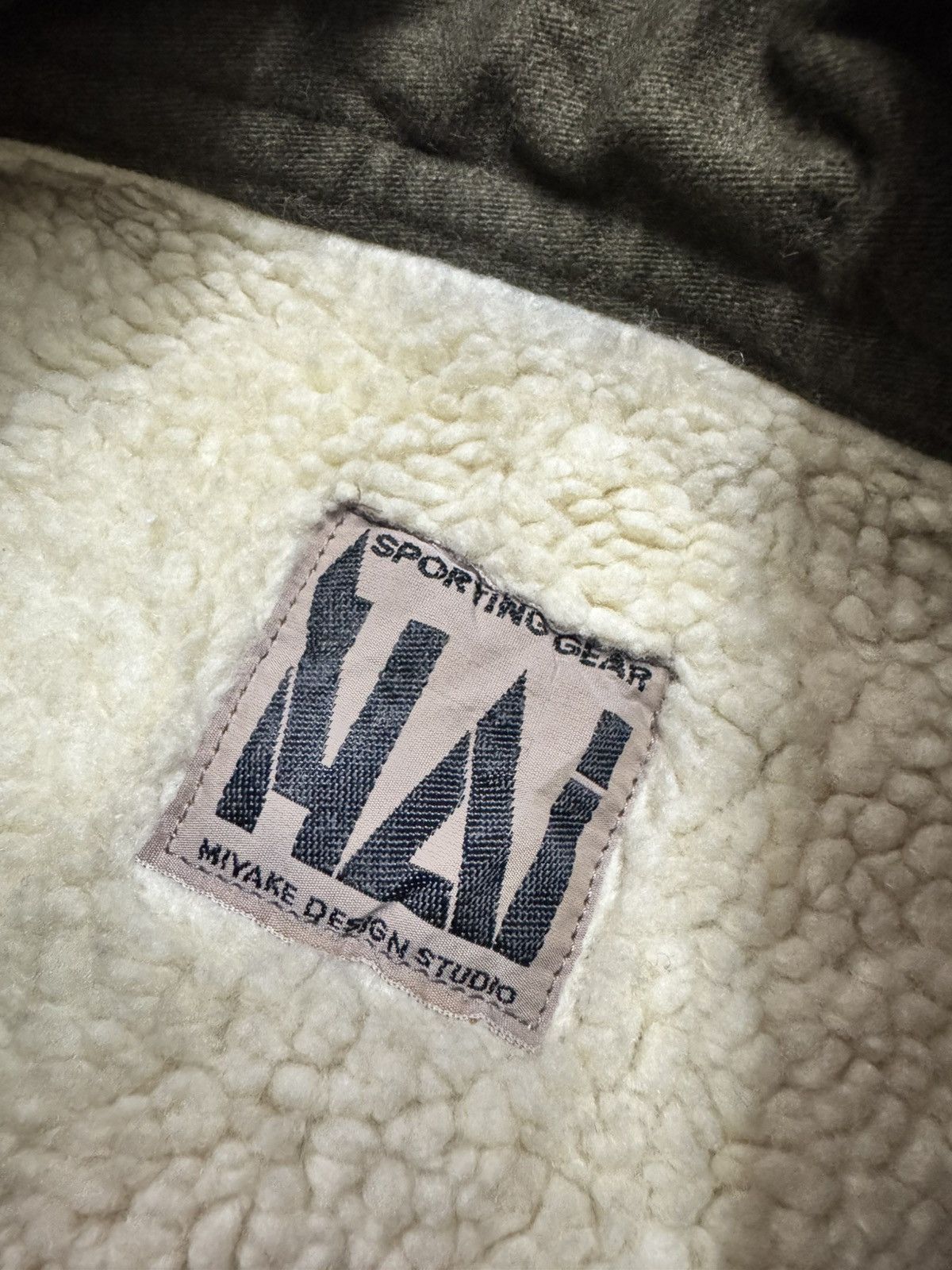 Hai Sporting Gear VTG 1980s HAI SPORTING HEAR MIYAKE DESIGN SHEARLING JACKET Size US M / EU 48-50 / 2 - 6 Thumbnail