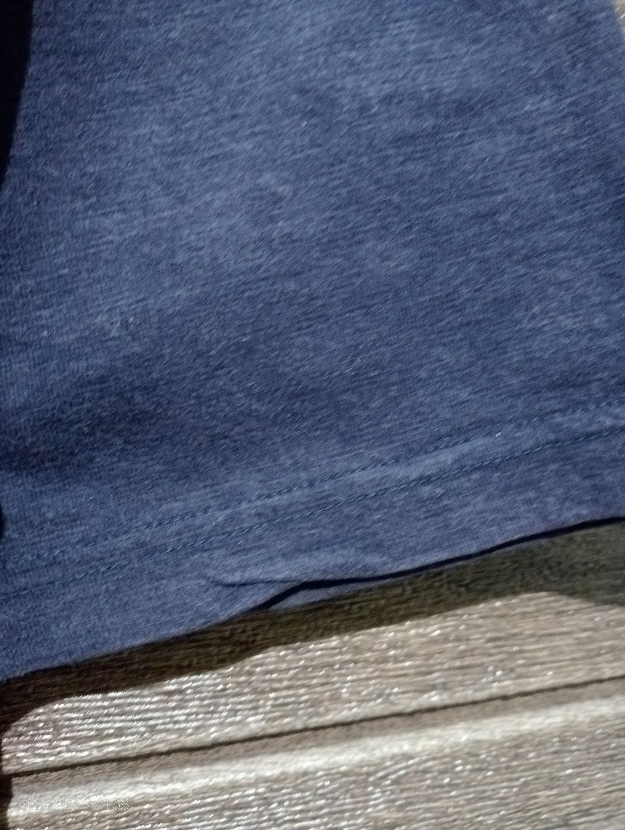 Japanese Brand Vintage Carp Sukajan Tee Designed by Studio Hiro Size US XXL / EU 58 / 5 - 3 Thumbnail