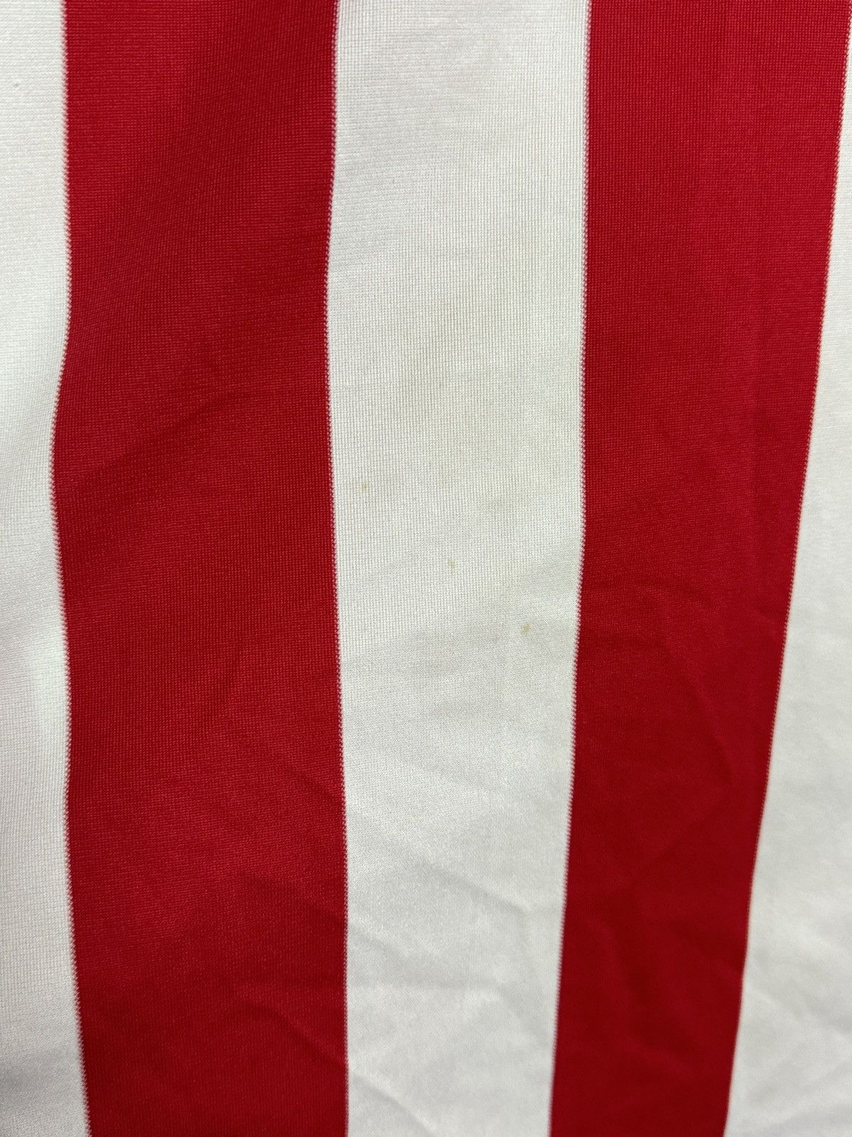 Other Southampton 03/05 Home Football Jersey Size US L / EU 52-54 / 3 - 16 Thumbnail