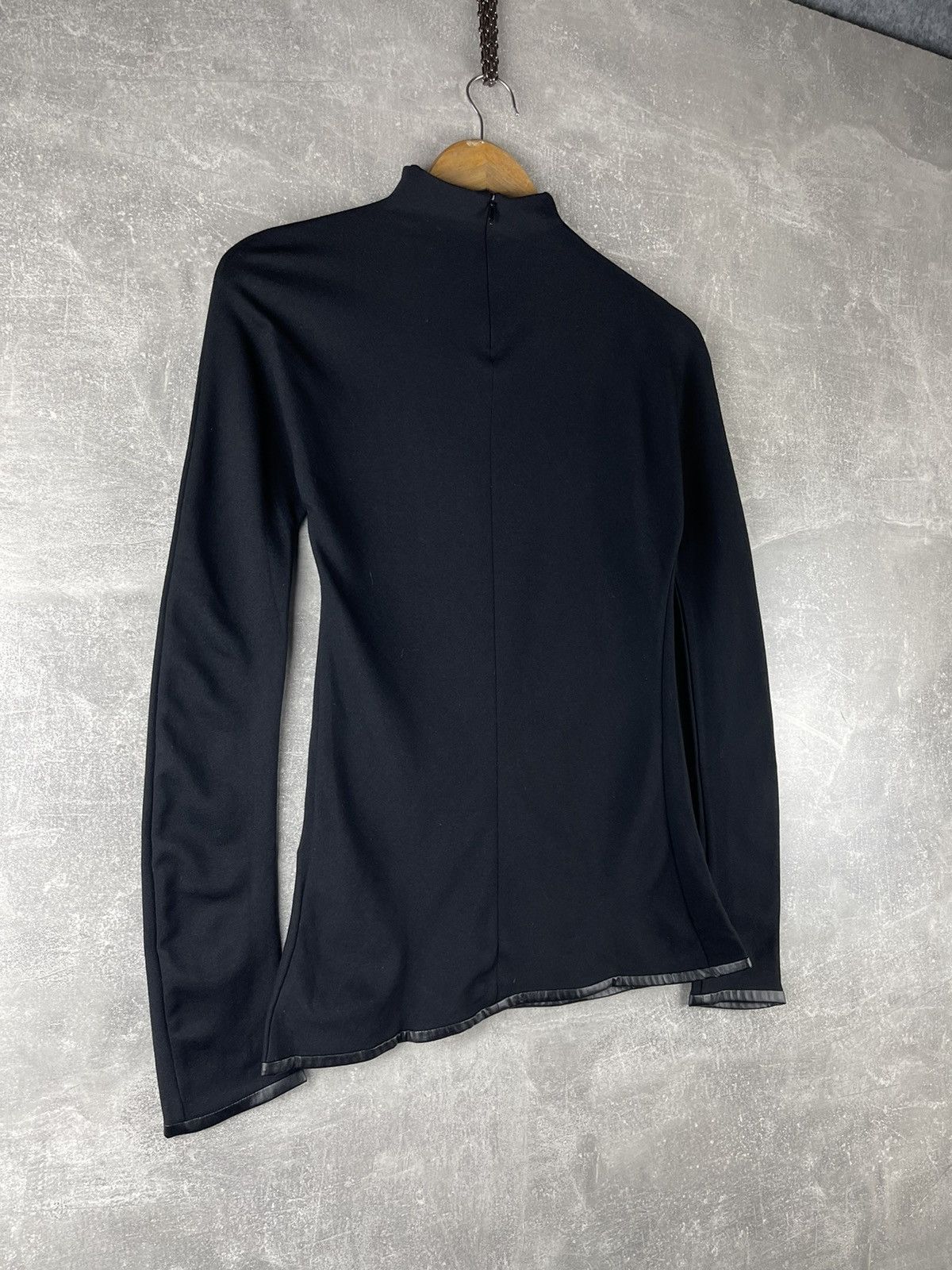 Emporio Armani Emporio Armani Zip Neck Mock Turtleneck Top Black Size 42 Size S / US 4 / IT 40 - 3 Thumbnail