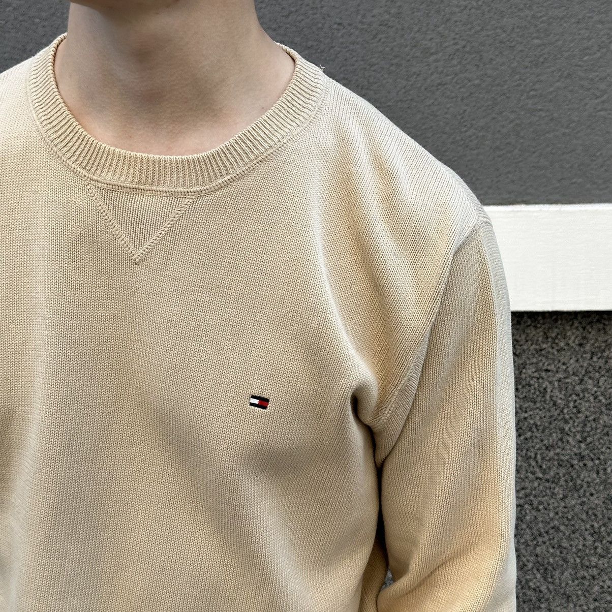 Tommy Hilfiger × Vintage Luxury Tommy Hilfiger Sweater Y2K Old Money 00s Size US XL / EU 56 / 4 - 4 Thumbnail