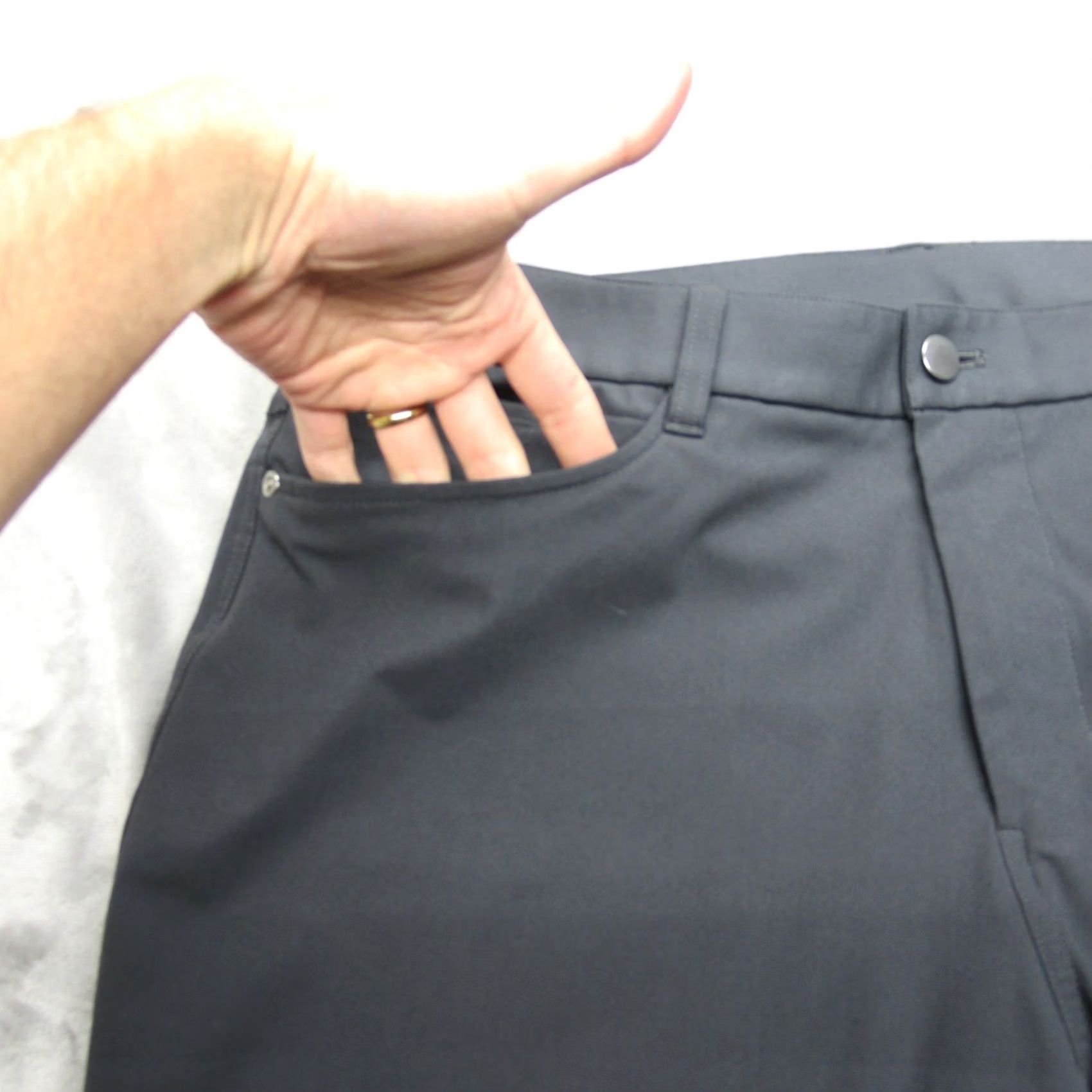 Lululemon Lululemon ABC Pants Mens 33 Gray Slim 5-Pocket Classic Fit Stretch Trousers Shoes? Size US 35 - 4 Thumbnail
