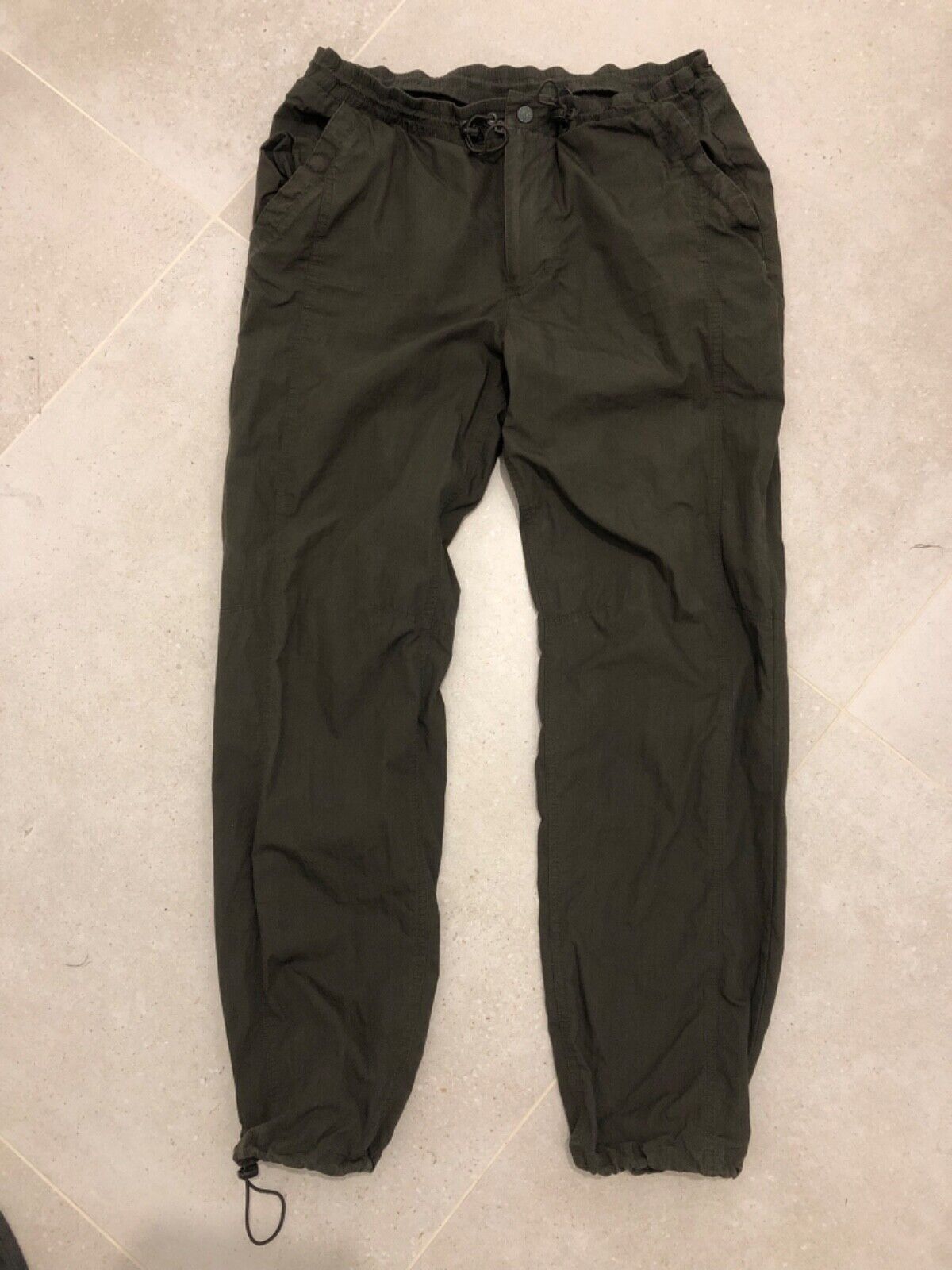 Armani Exchange Armani Exchange Cargo Military Pants Size US 34 / EU 50 - 1 Thumbnail